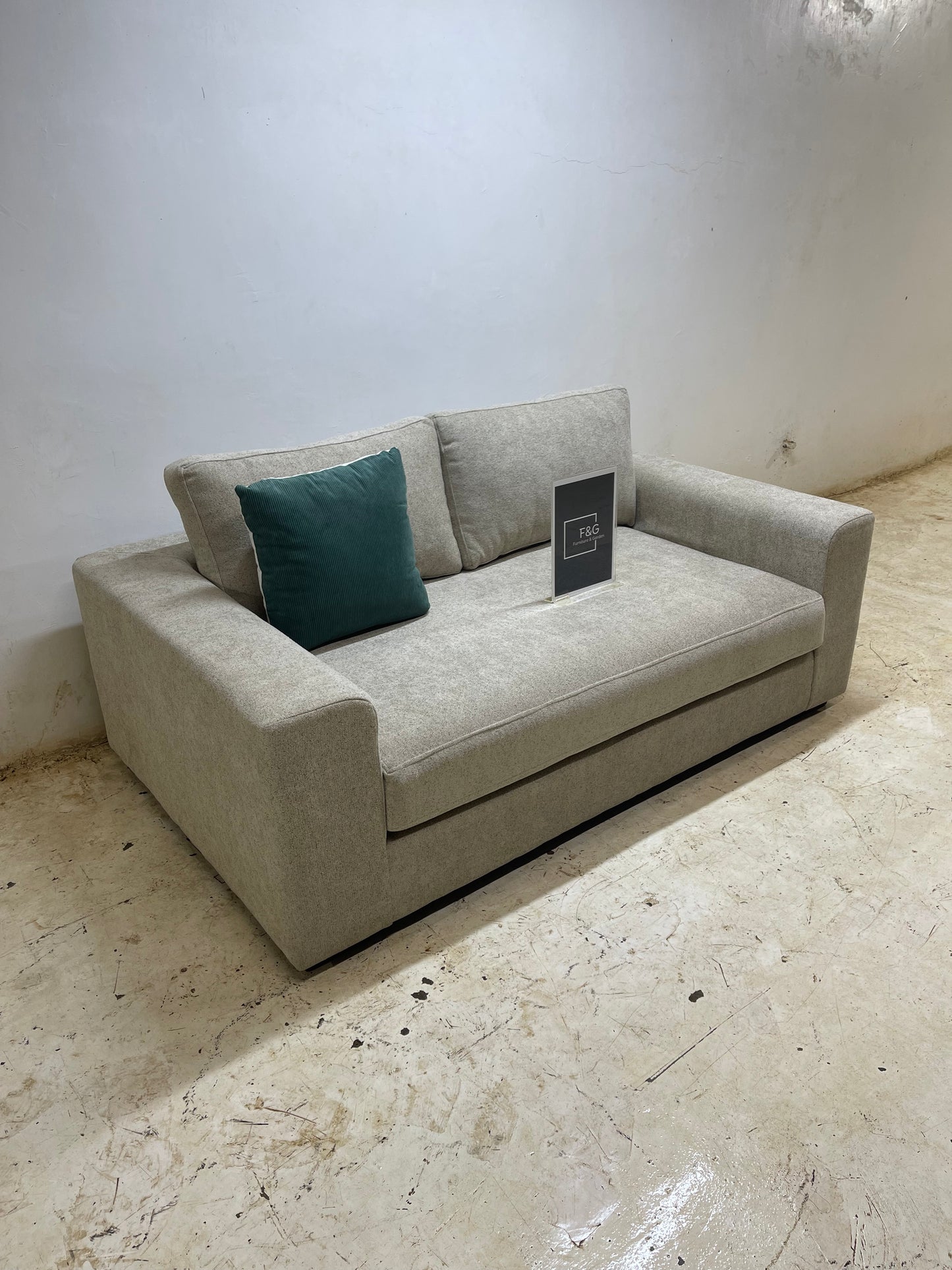 The Nari Sofa