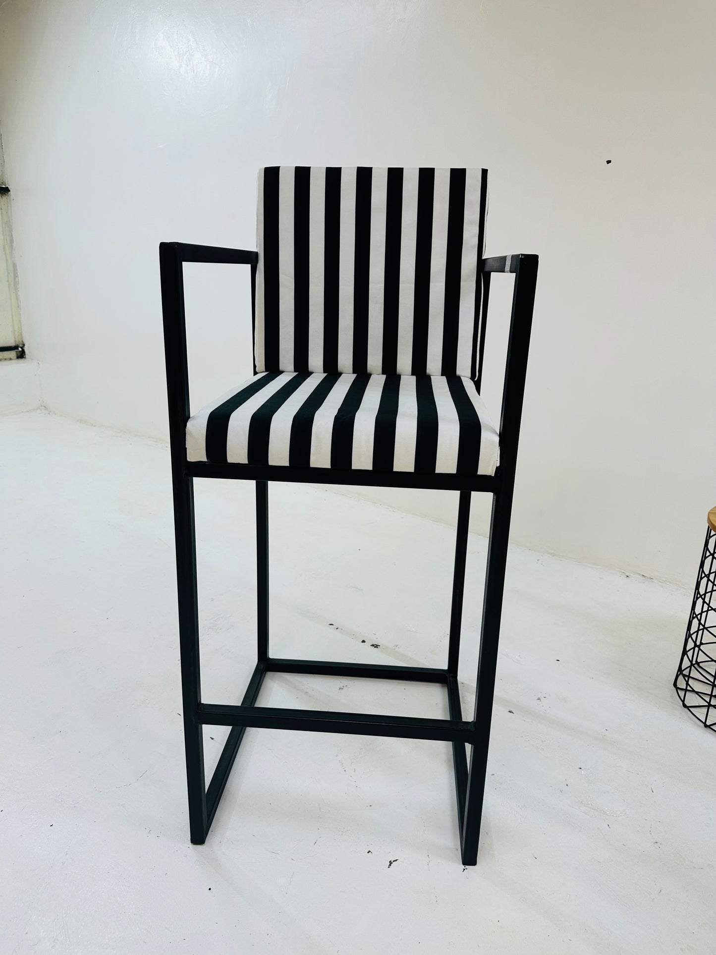 The Lustra Bar stool