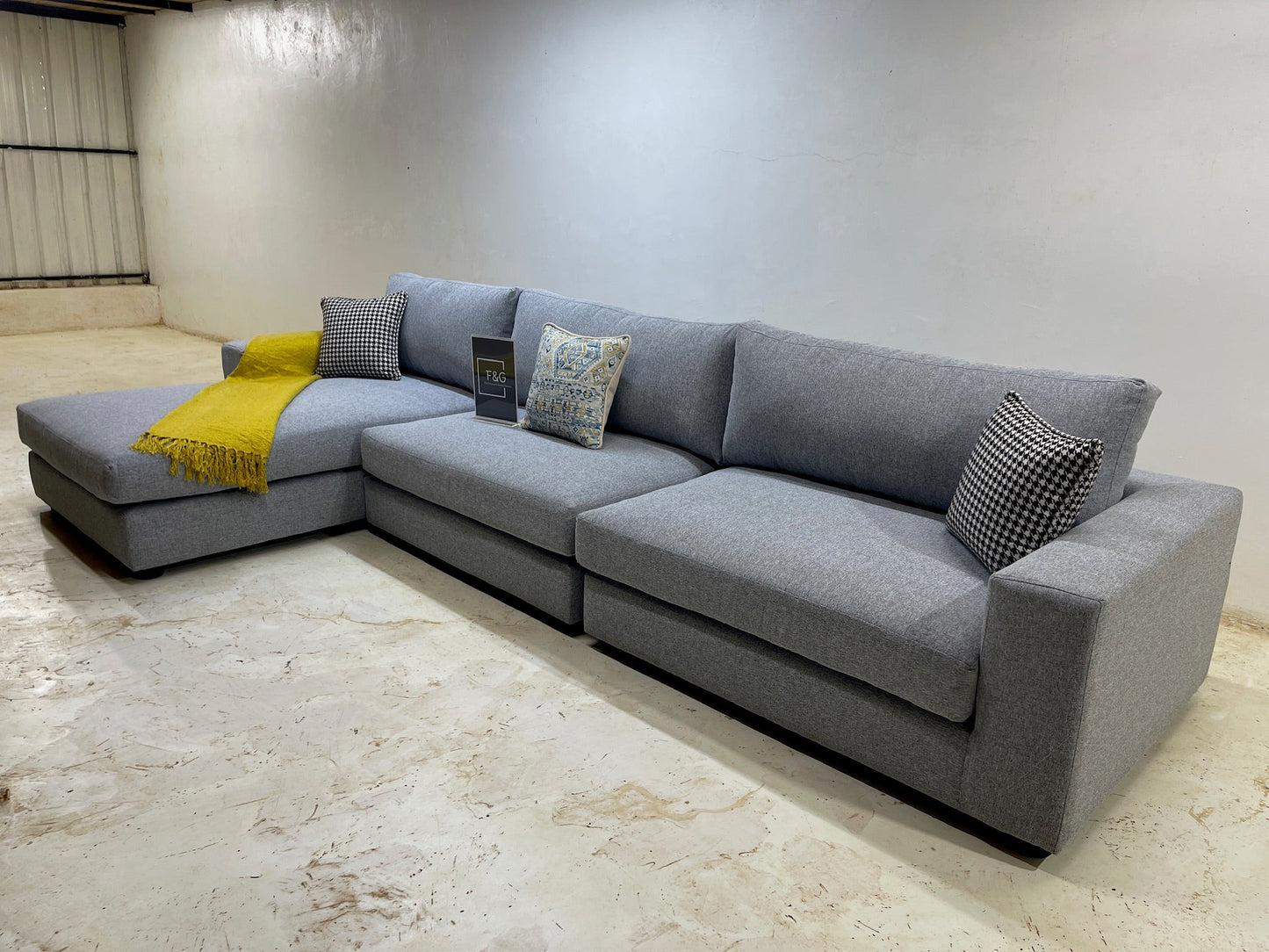The Aeris Sectional Sofa - Furniture & Garden