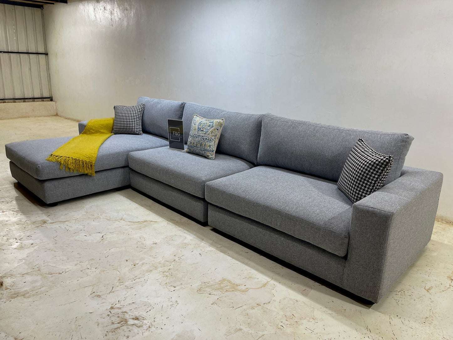 The Aeris Sectional Sofa - Furniture & Garden