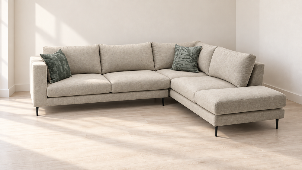 Furniture & Garden Keanu sectional in a clean living-room planning concept