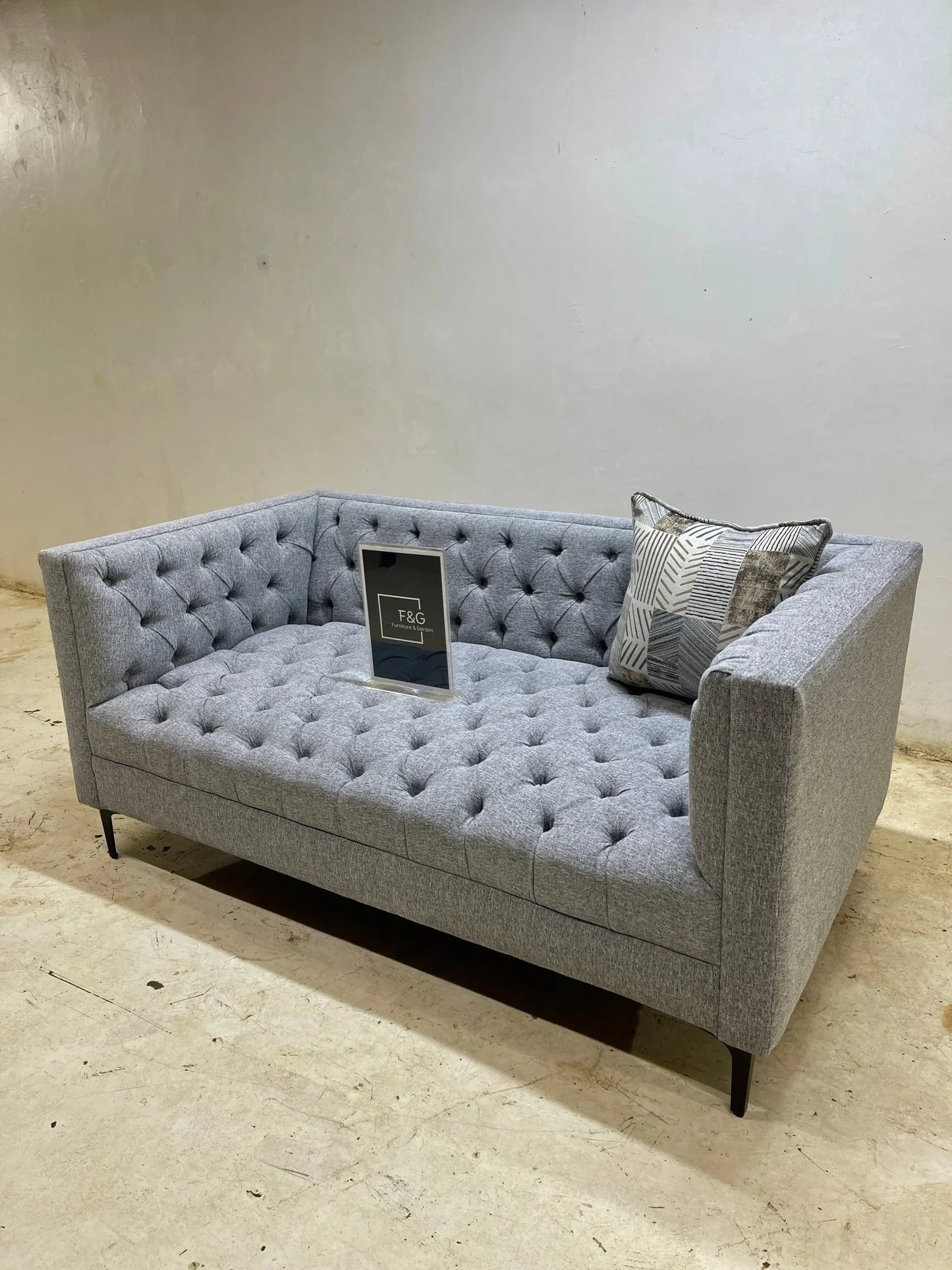 The Boxa Chesterfield Sofa - Furniture & Garden