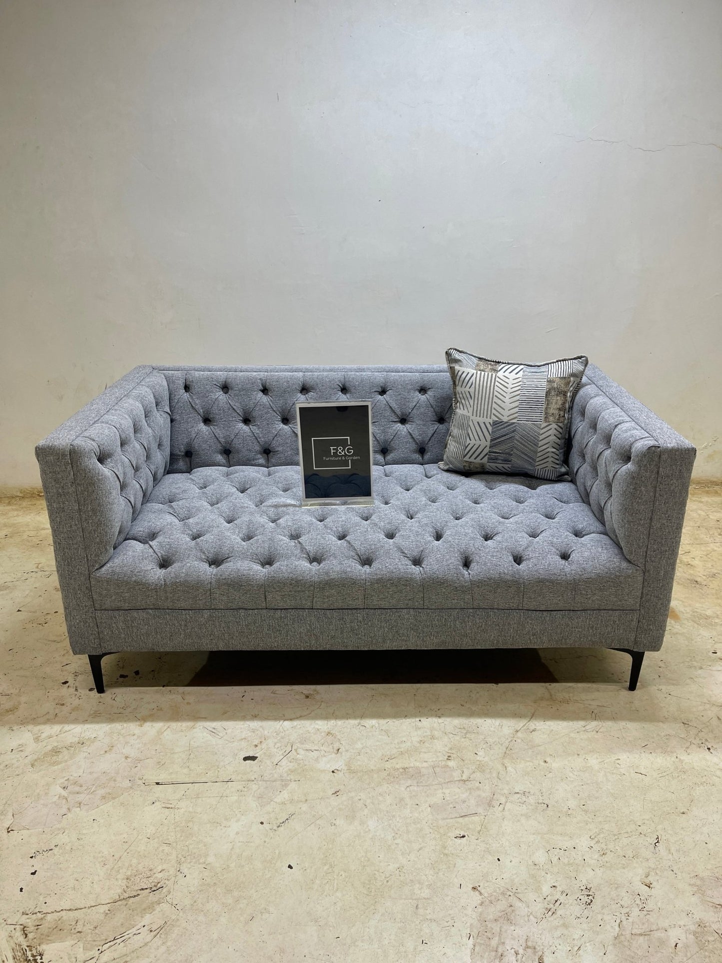 The Boxa Chesterfield Sofa - Furniture & Garden