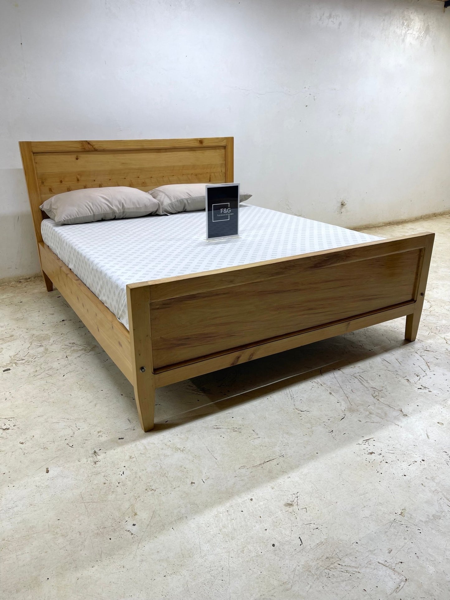 The Celestia Bed - Furniture & Garden
