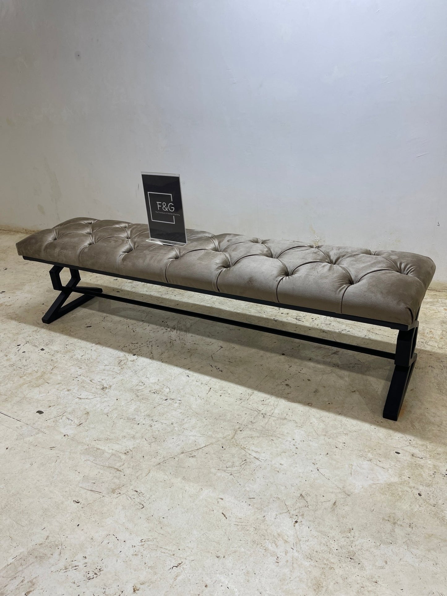 The Centurion Bench - Furniture & Garden