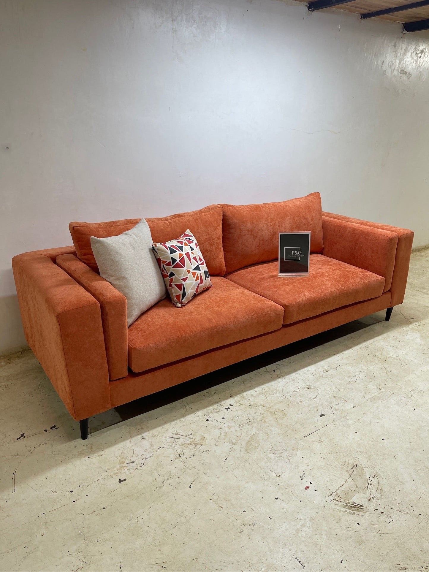 The Elara Sofa - Furniture & Garden