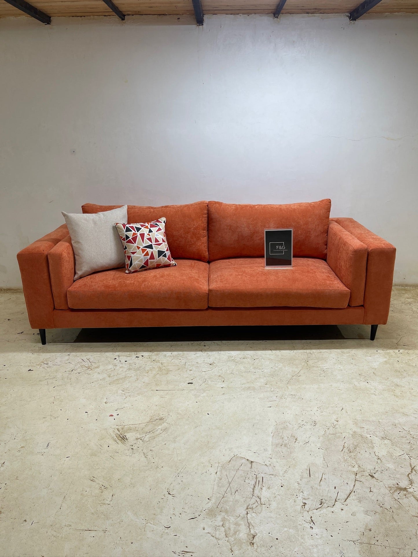 The Elara Sofa - Furniture & Garden