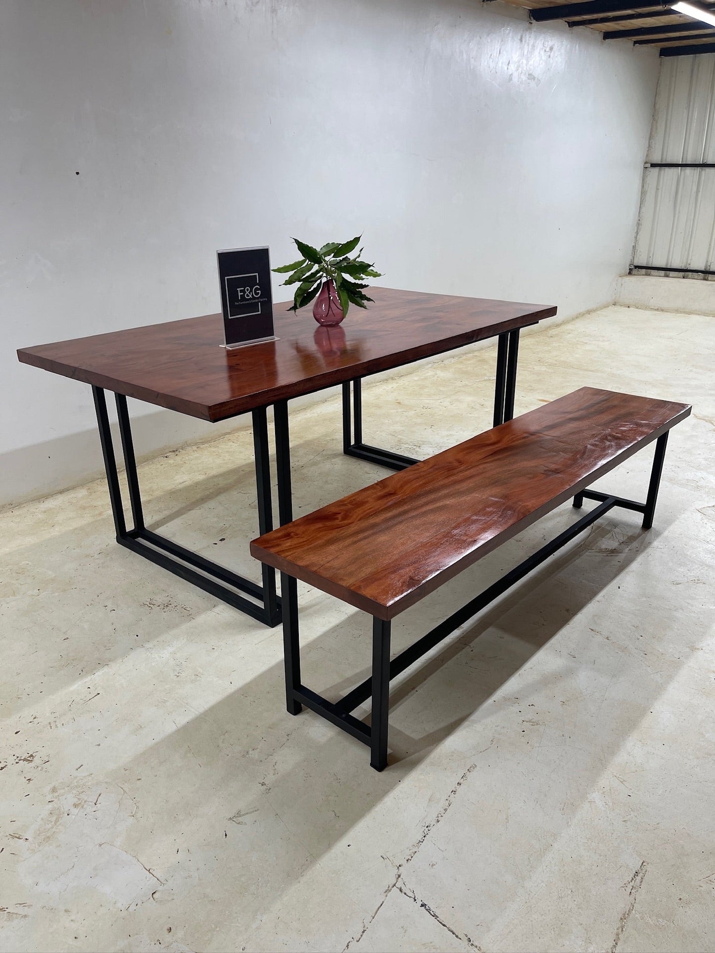 The Elba Dining Table - Furniture & Garden