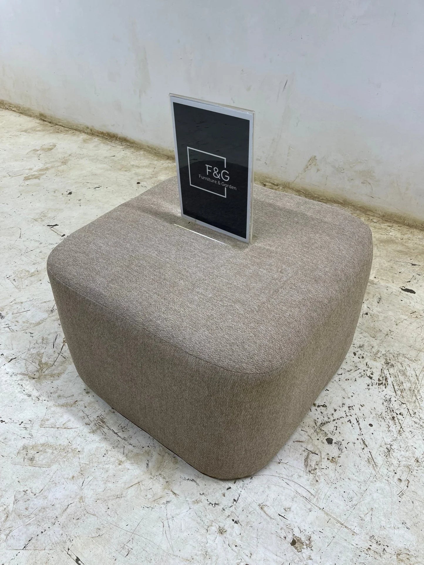 The Ellian Ottoman - Furniture & Garden