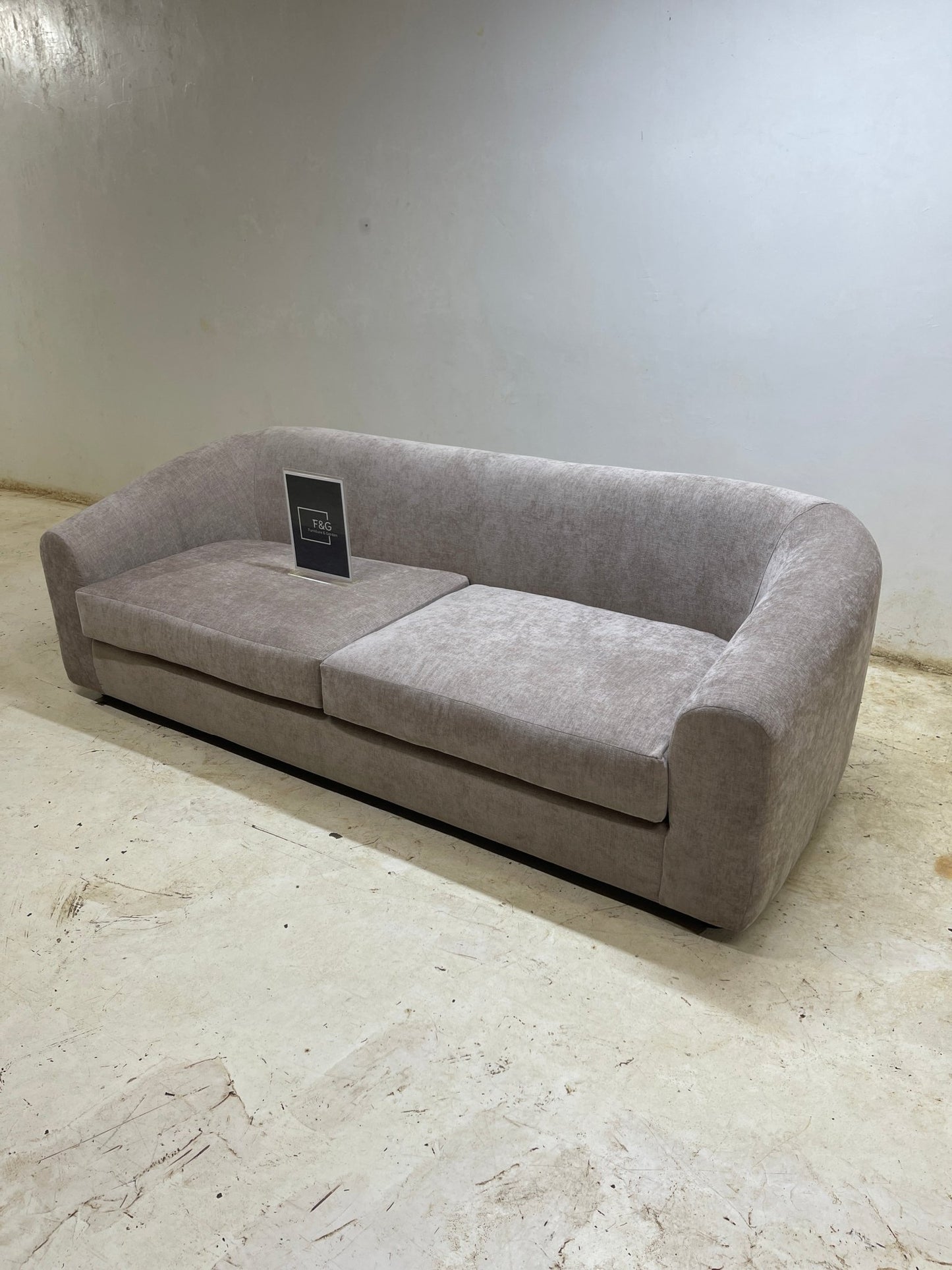 The Fiona Sofa - Furniture & Garden