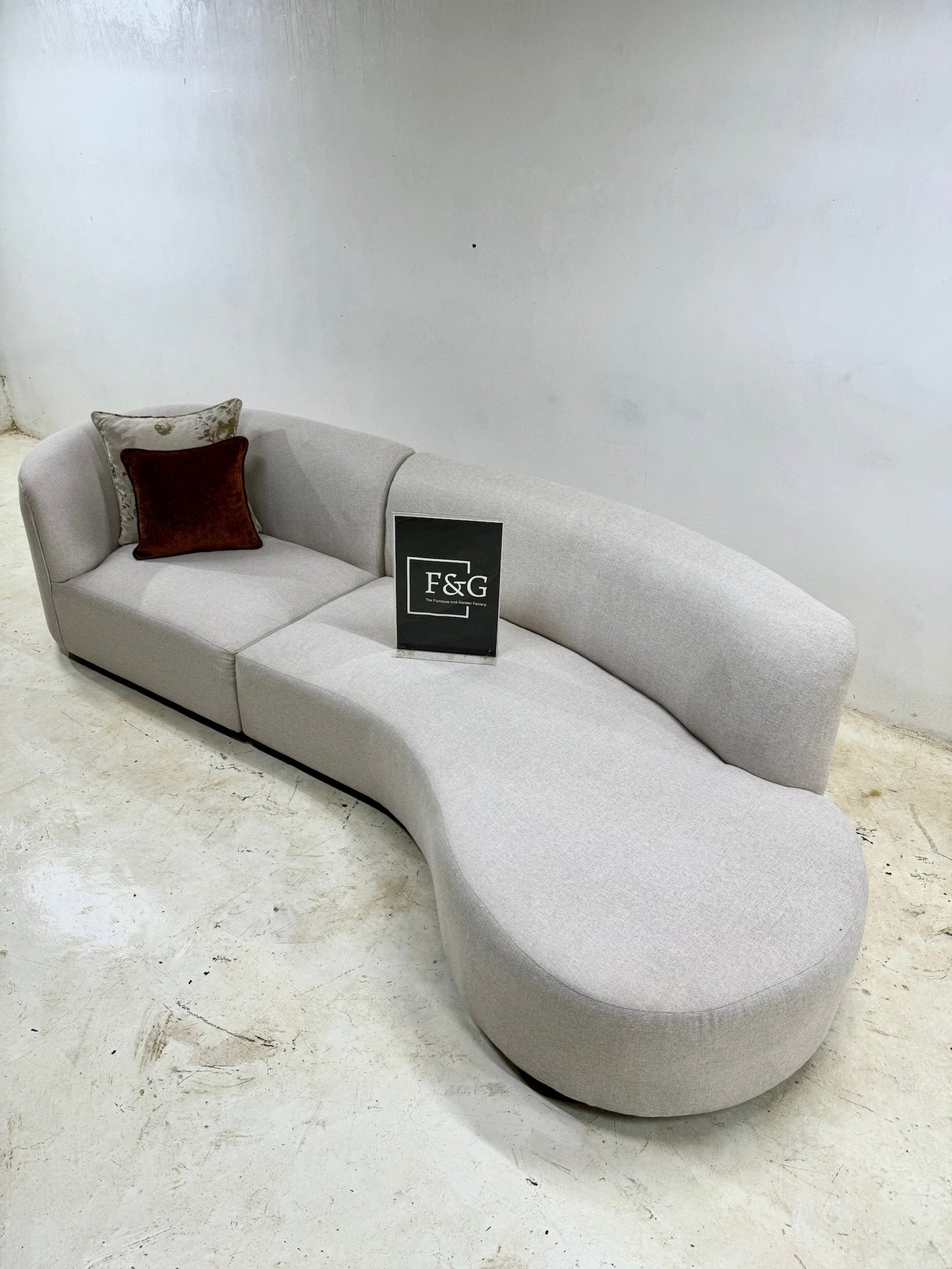 The Giovanni Sectional Sofa - Furniture & Garden