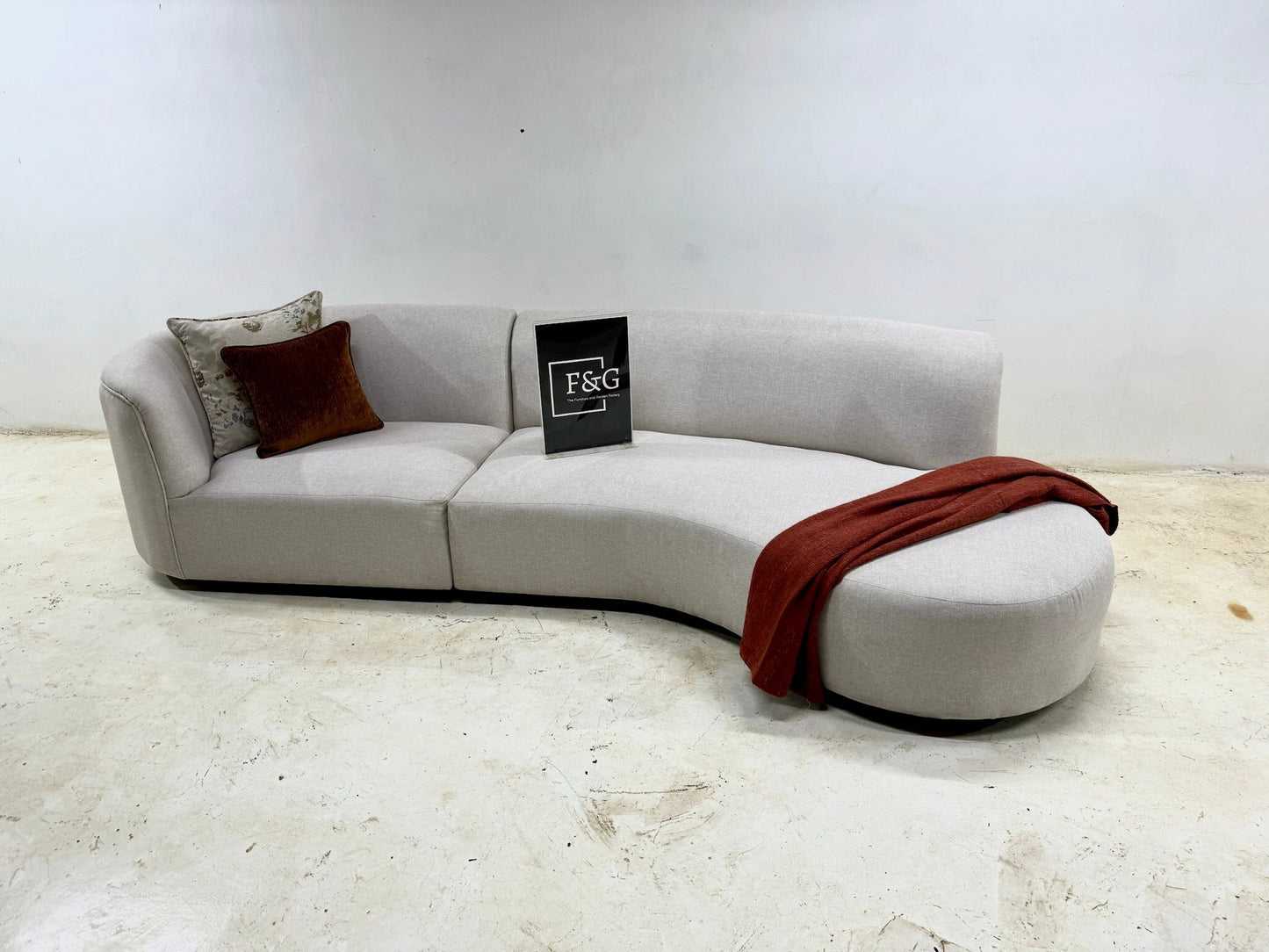 The Giovanni Sectional Sofa - Furniture & Garden