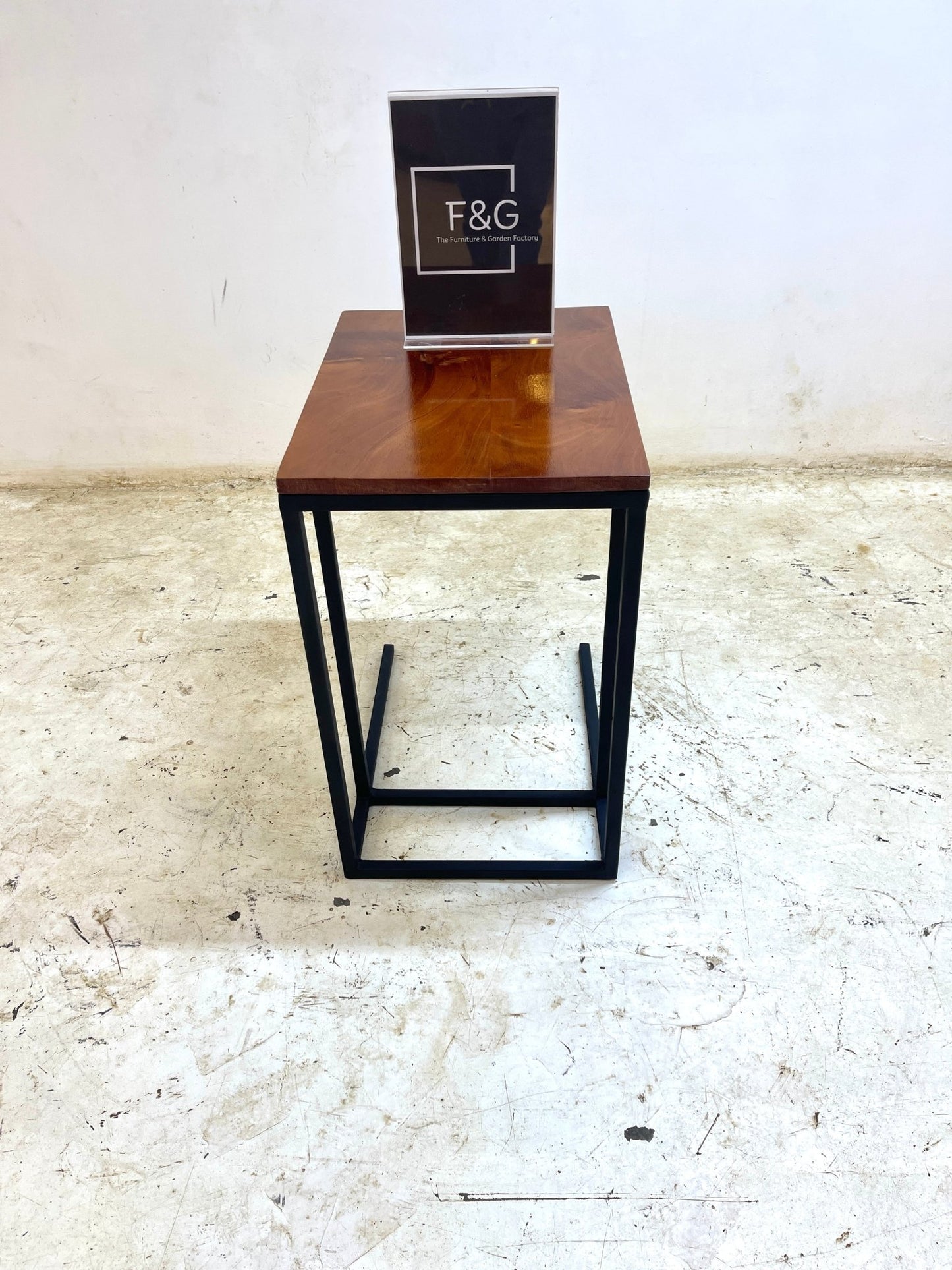 The Kira Laptop Stand - Furniture & Garden