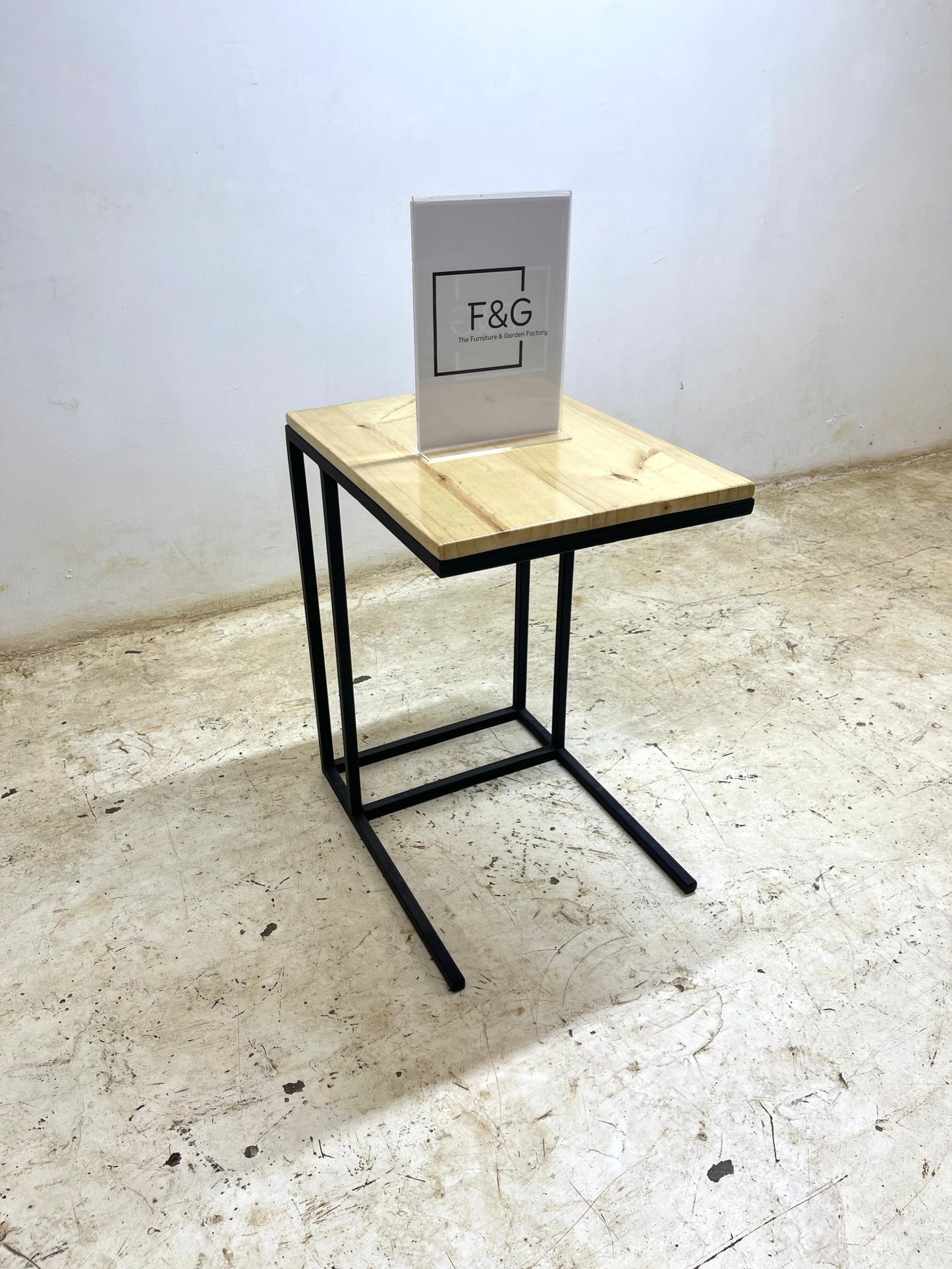 The Kira Laptop Stand - Furniture & Garden