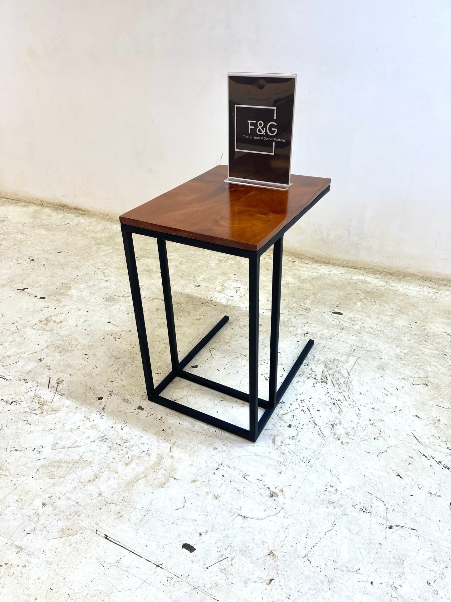 The Kira Laptop Stand - Furniture & Garden