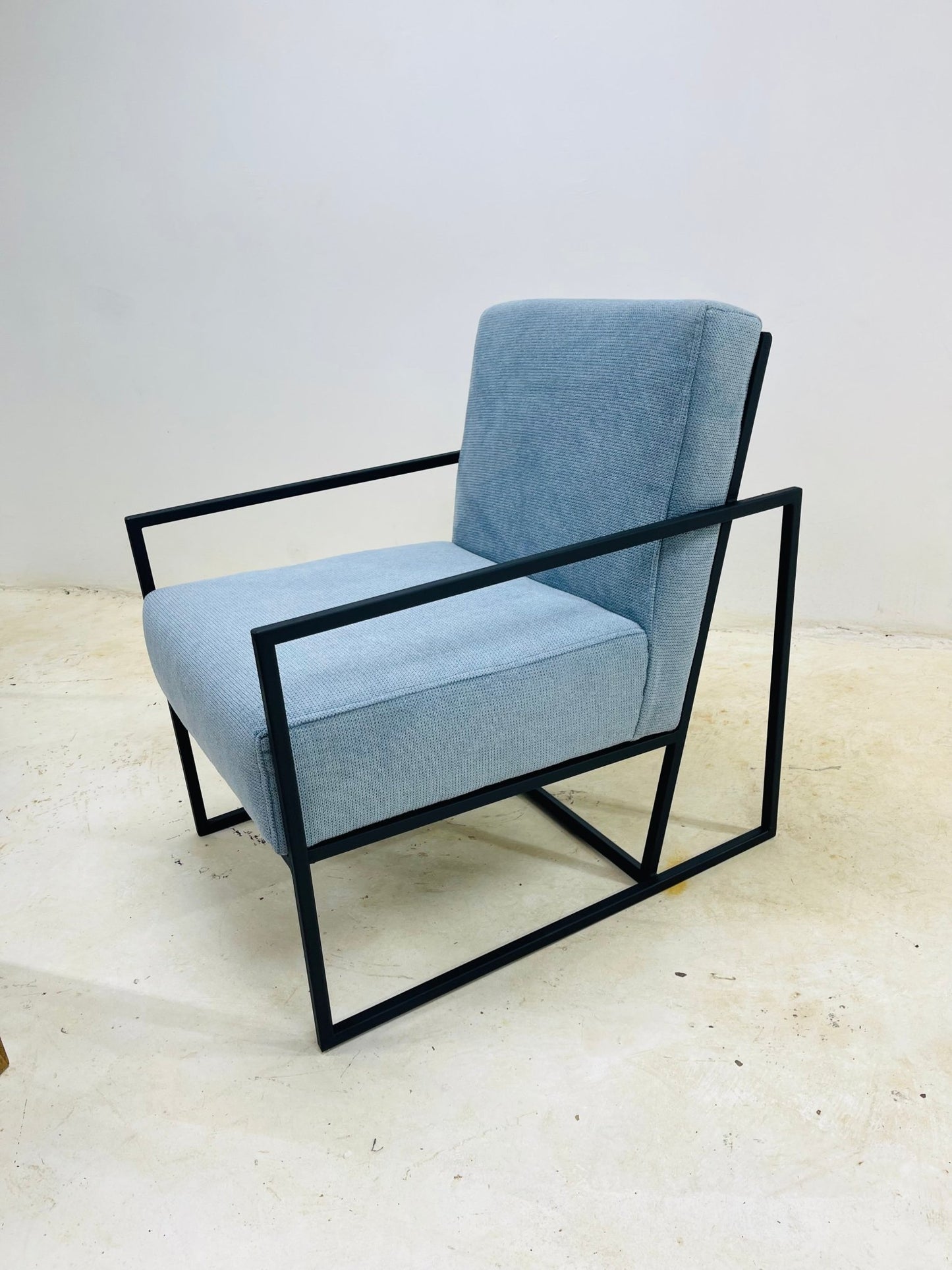 The Layback Chair - Furniture & Garden