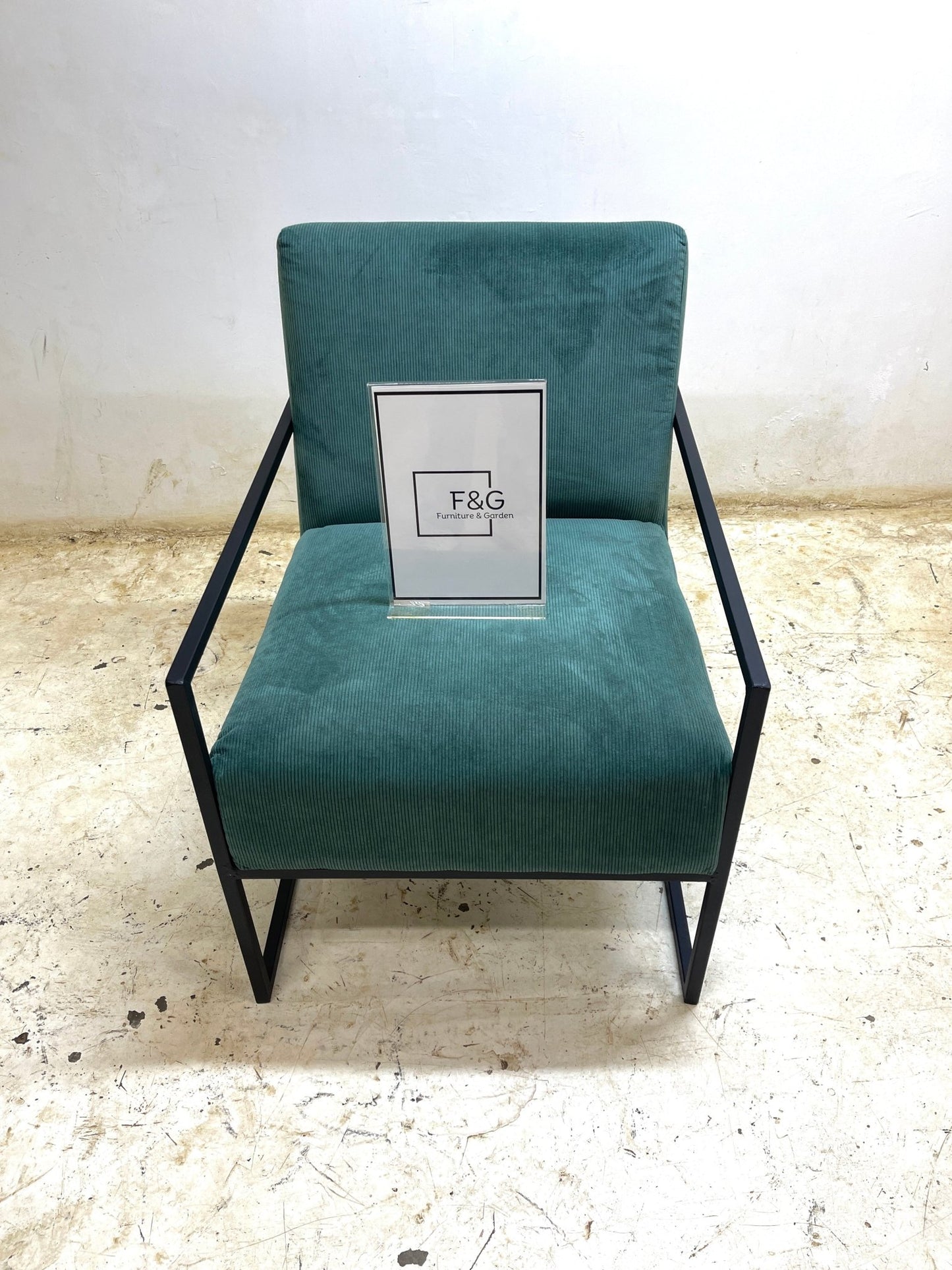 The Layback Chair - Furniture & Garden