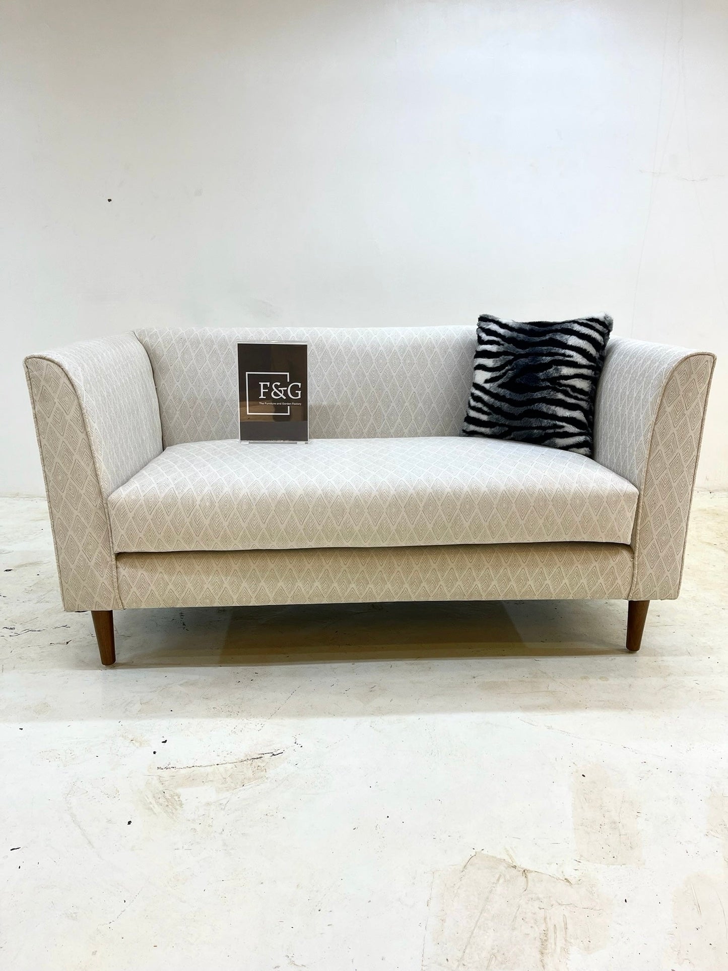 The Leana Couch - Furniture & Garden