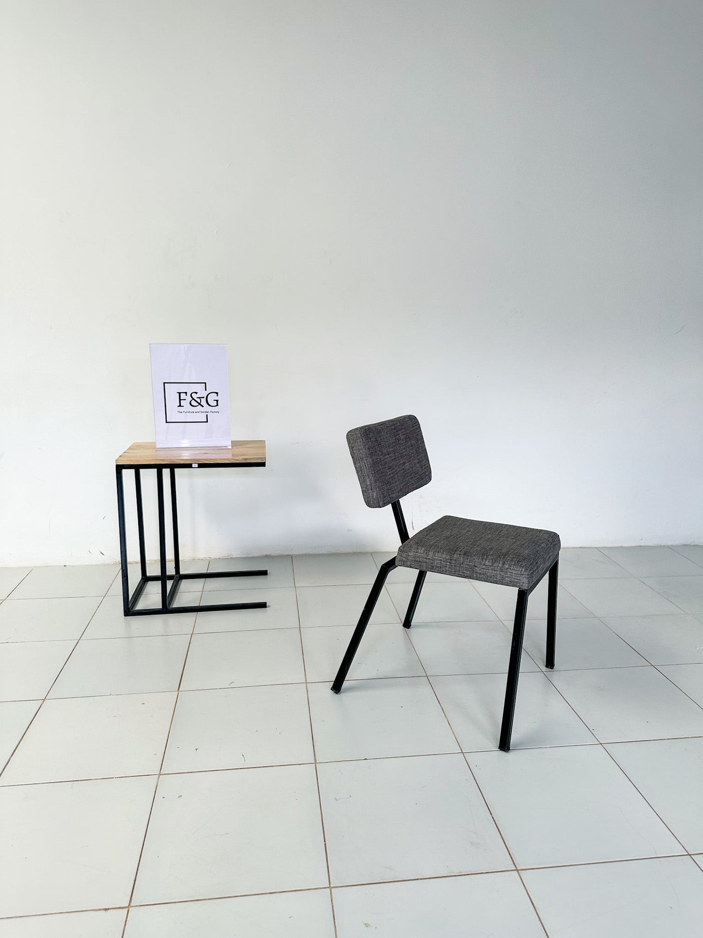 The Lily Chair - Furniture & Garden