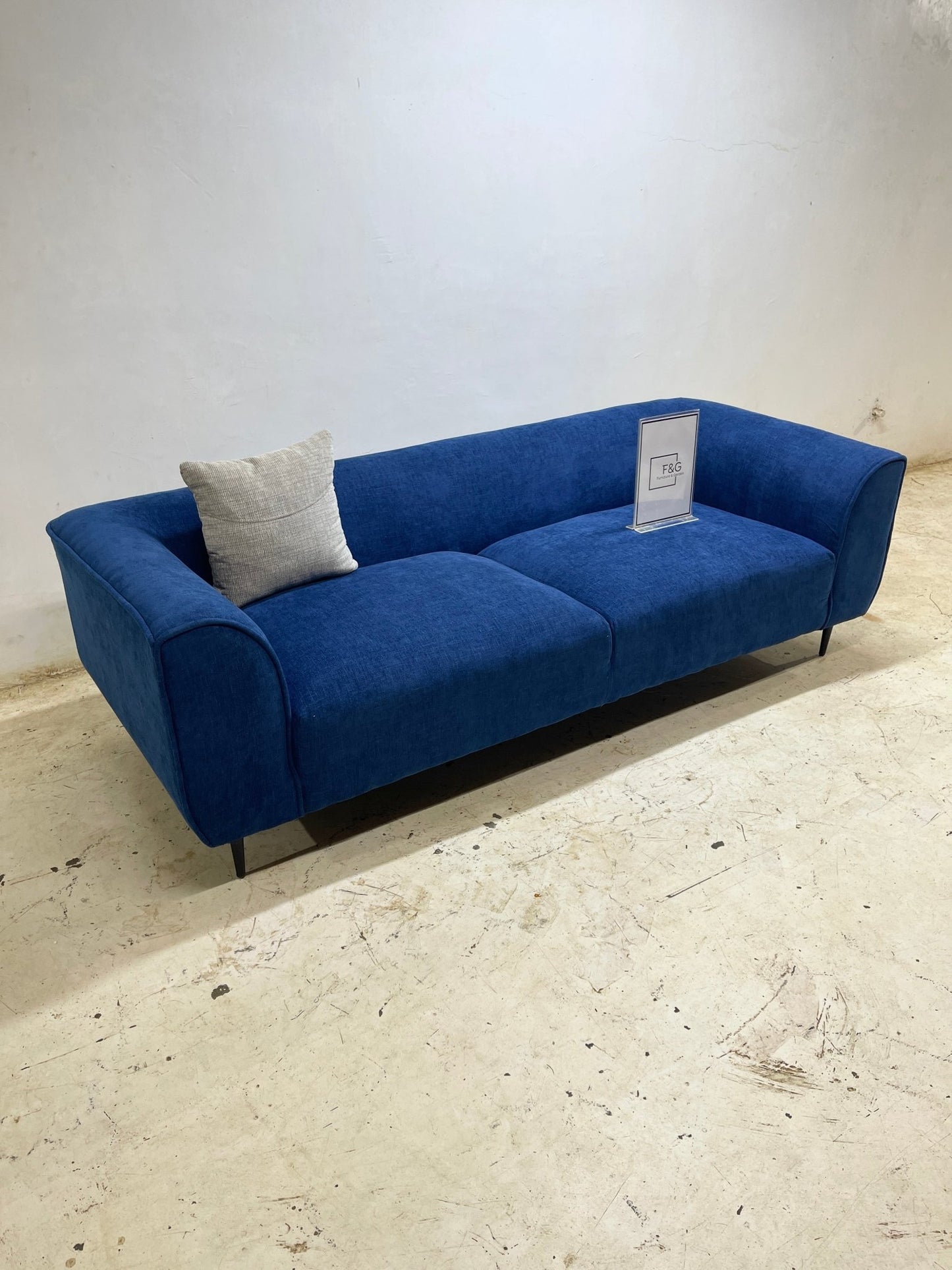 The Low Back Couch - Furniture & Garden