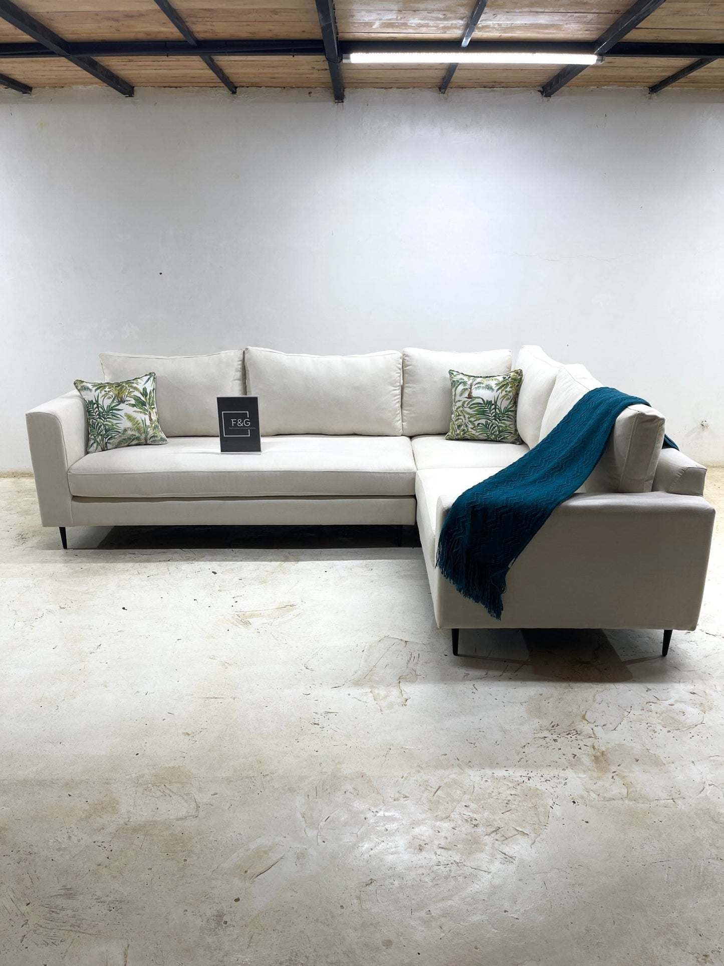The Lumia Sectional Sofa - Furniture & Garden