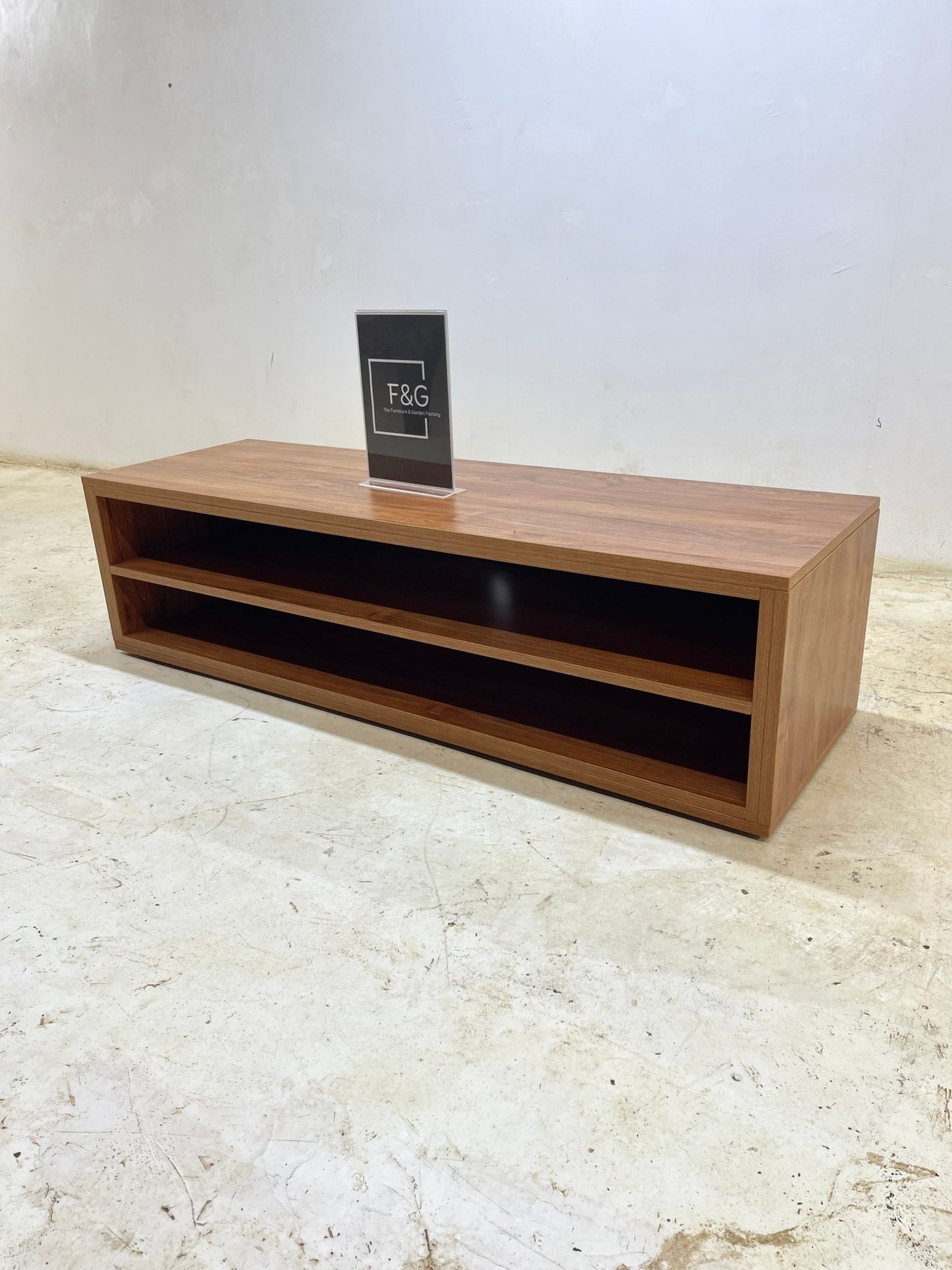 The Ornyx Tv Stand - Furniture & Garden