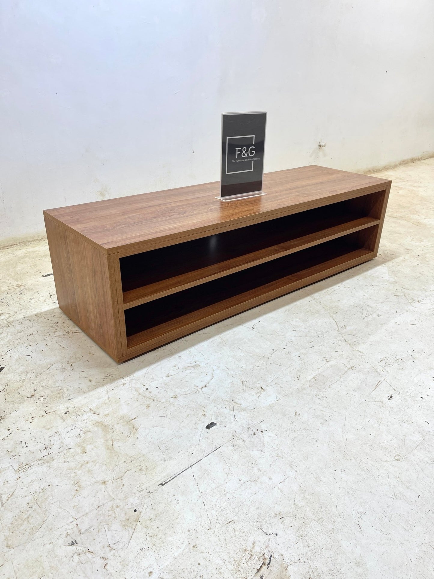 The Ornyx Tv Stand - Furniture & Garden