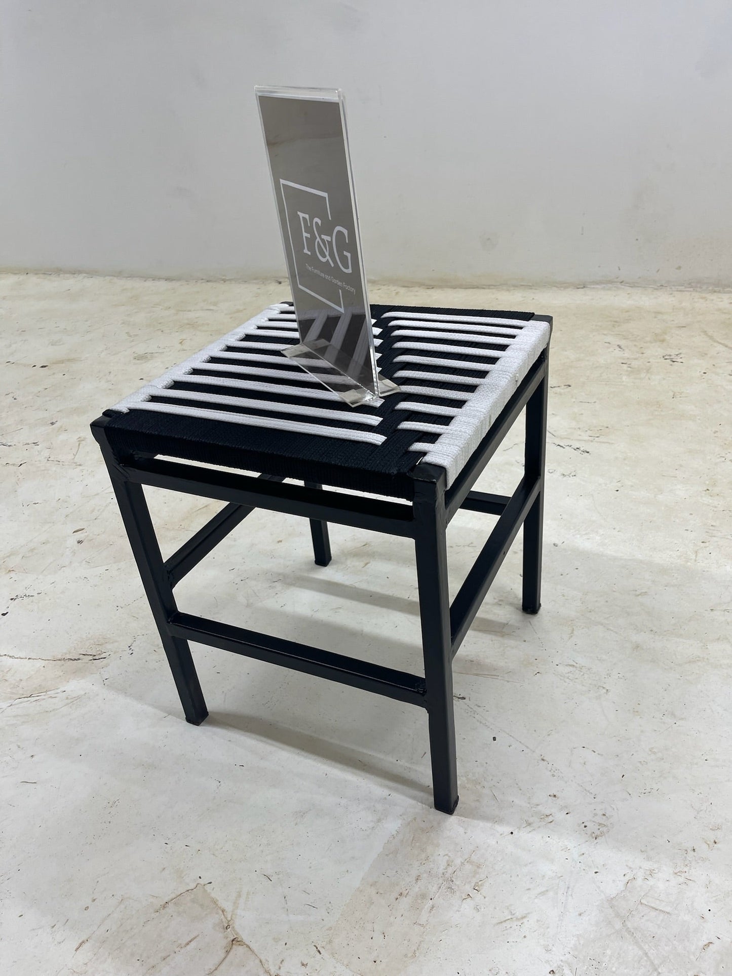The Paracord stool - Furniture & Garden