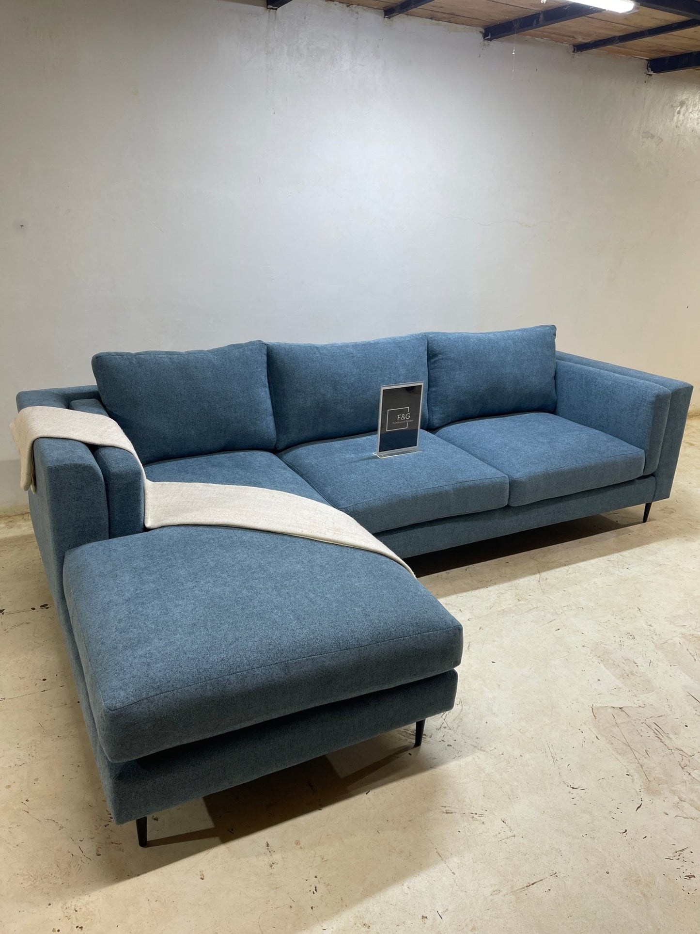 The Serenity Sectional Sofa - Furniture & Garden