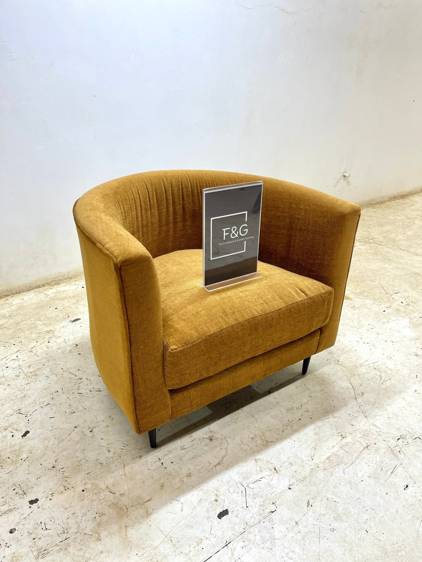 The Unity Arm Chair - Furniture & Garden