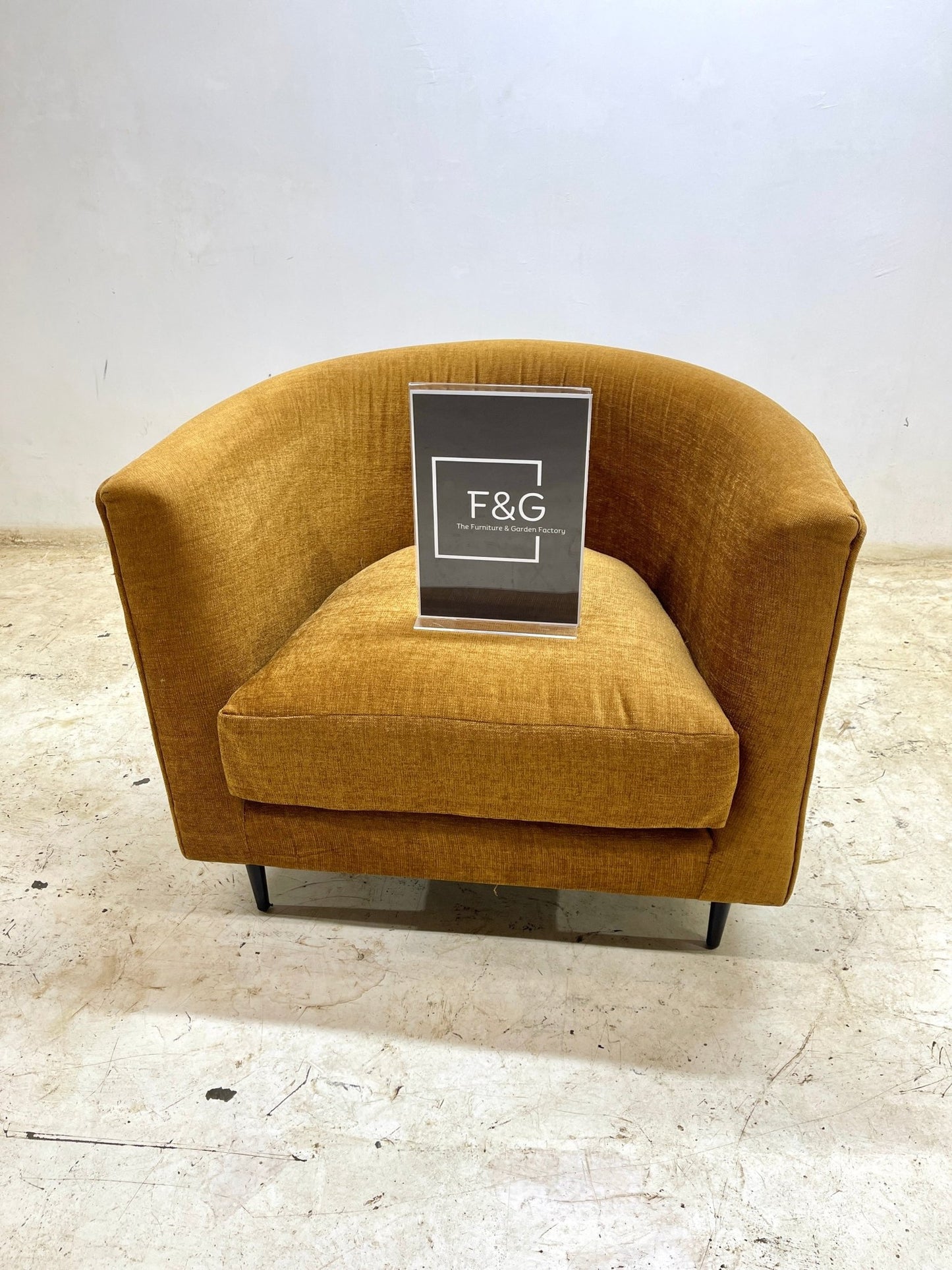 The Unity Arm Chair - Furniture & Garden