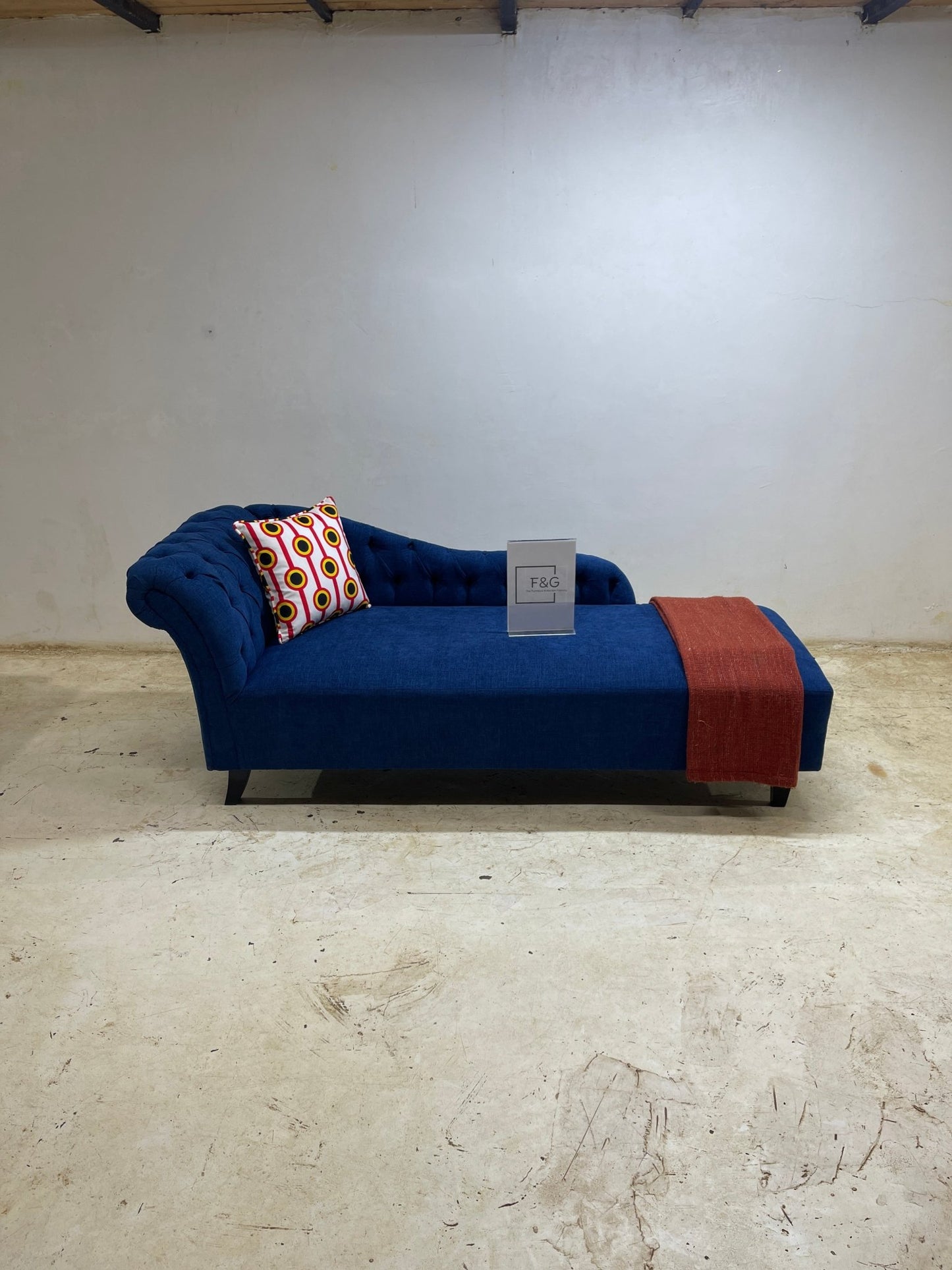 The Uriel Chaise Lounge - Furniture & Garden