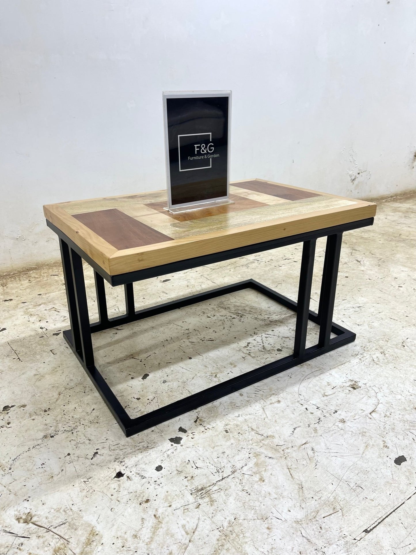 The Valdur Coffee Table - Furniture & Garden