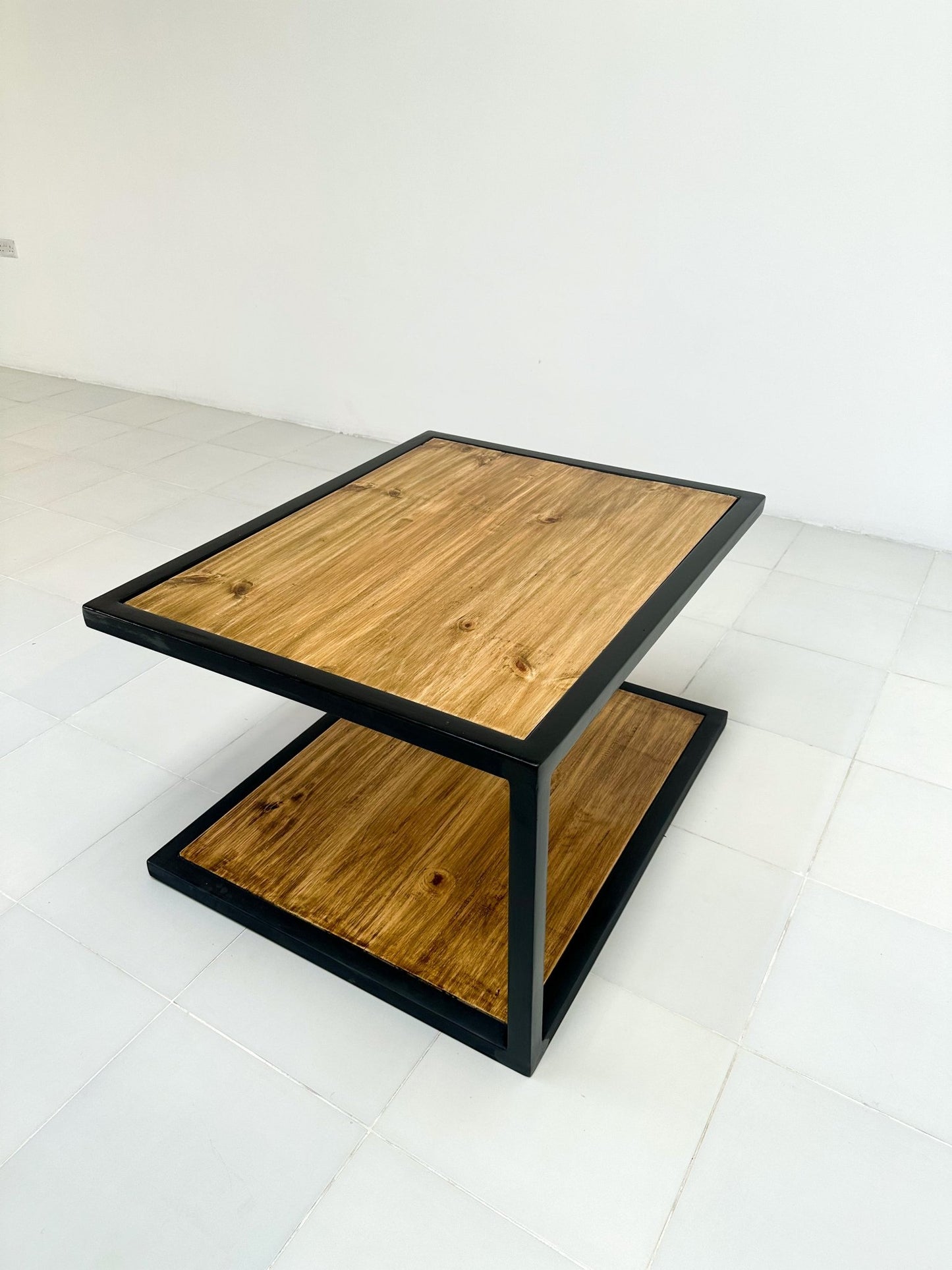 The Hanging Dual Stand Coffee Table - Furniture & Garden
