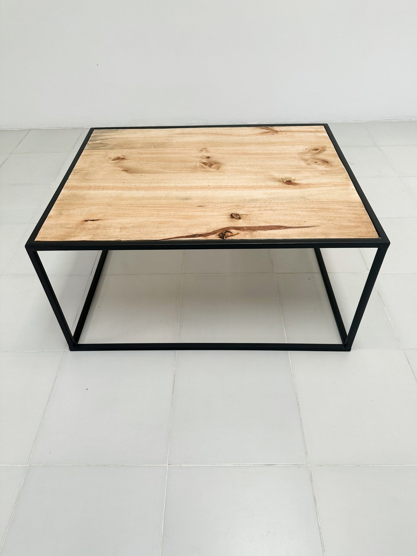 The Pine Coffee table - Furniture & Garden