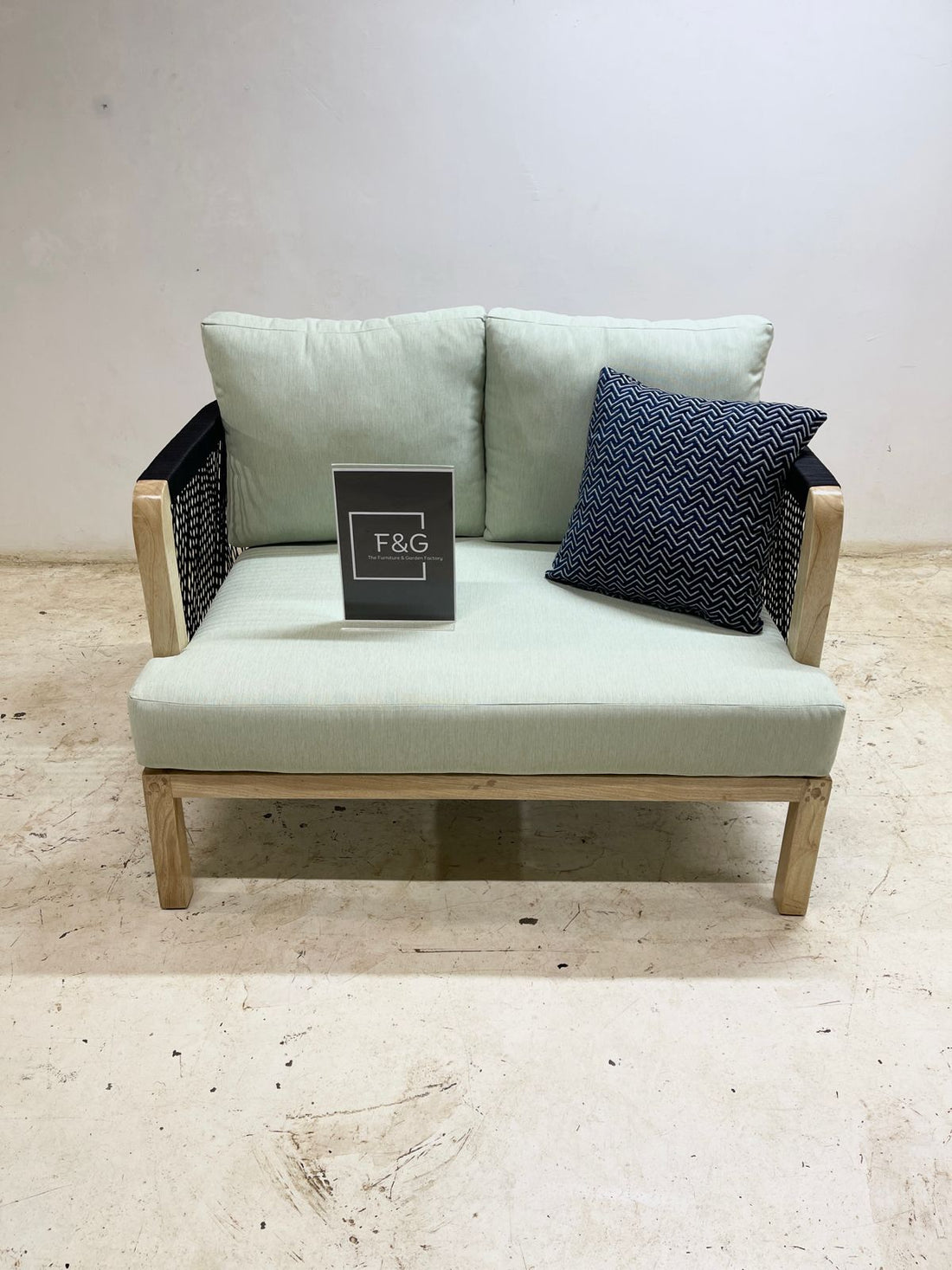 Commune with Mother Nature. - Furniture & Garden