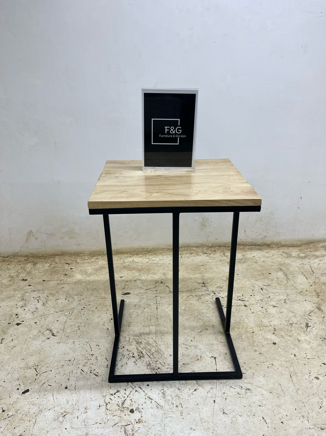 Make Your Stand. - Furniture & Garden