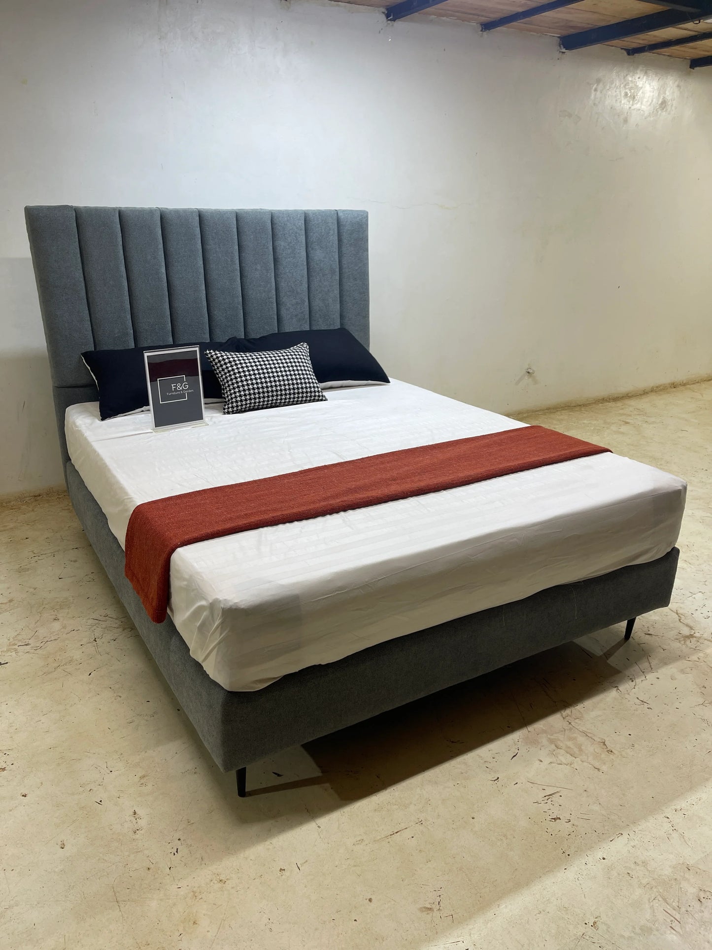 The Lyra Bed