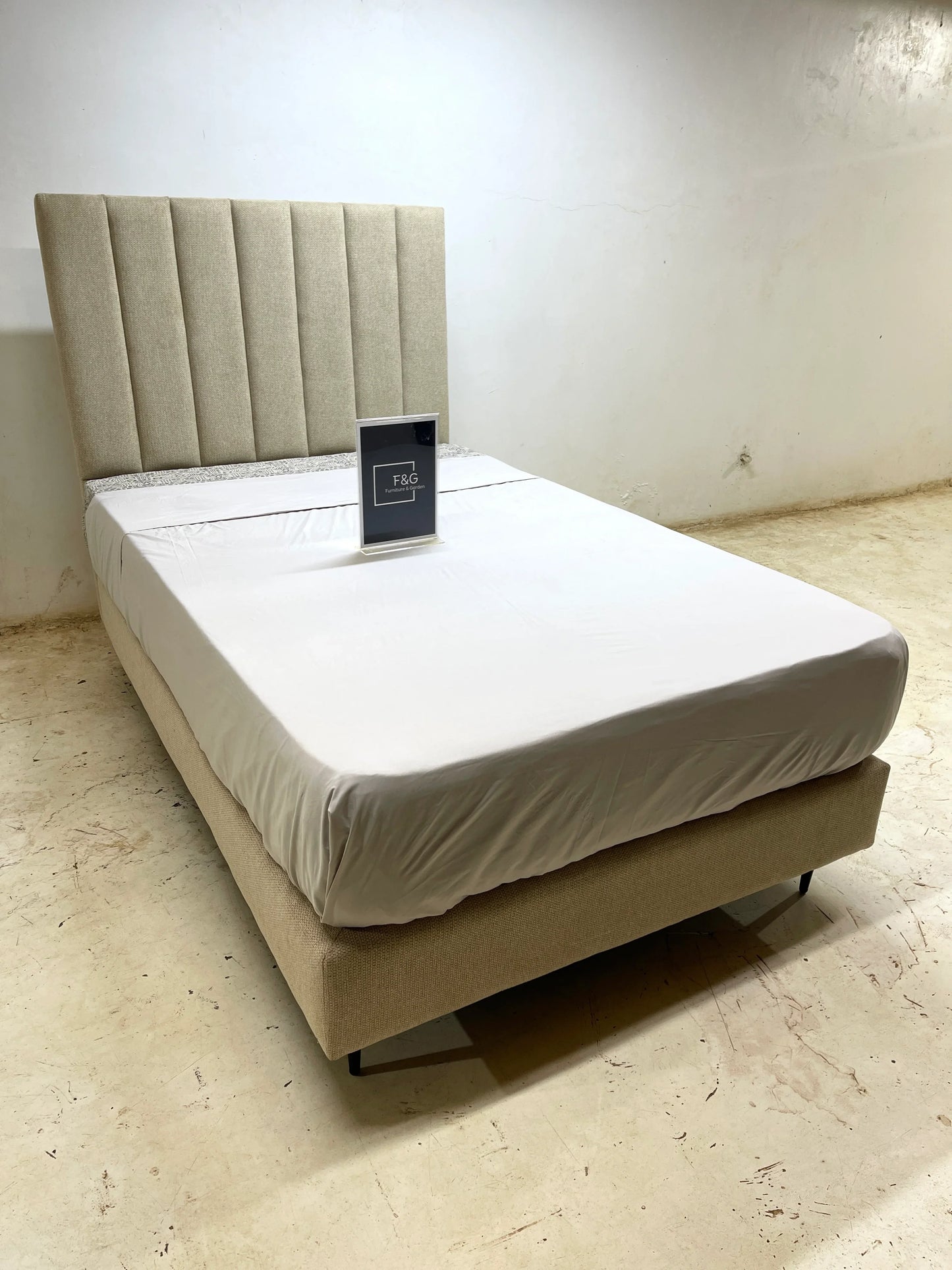 The Lyra Bed