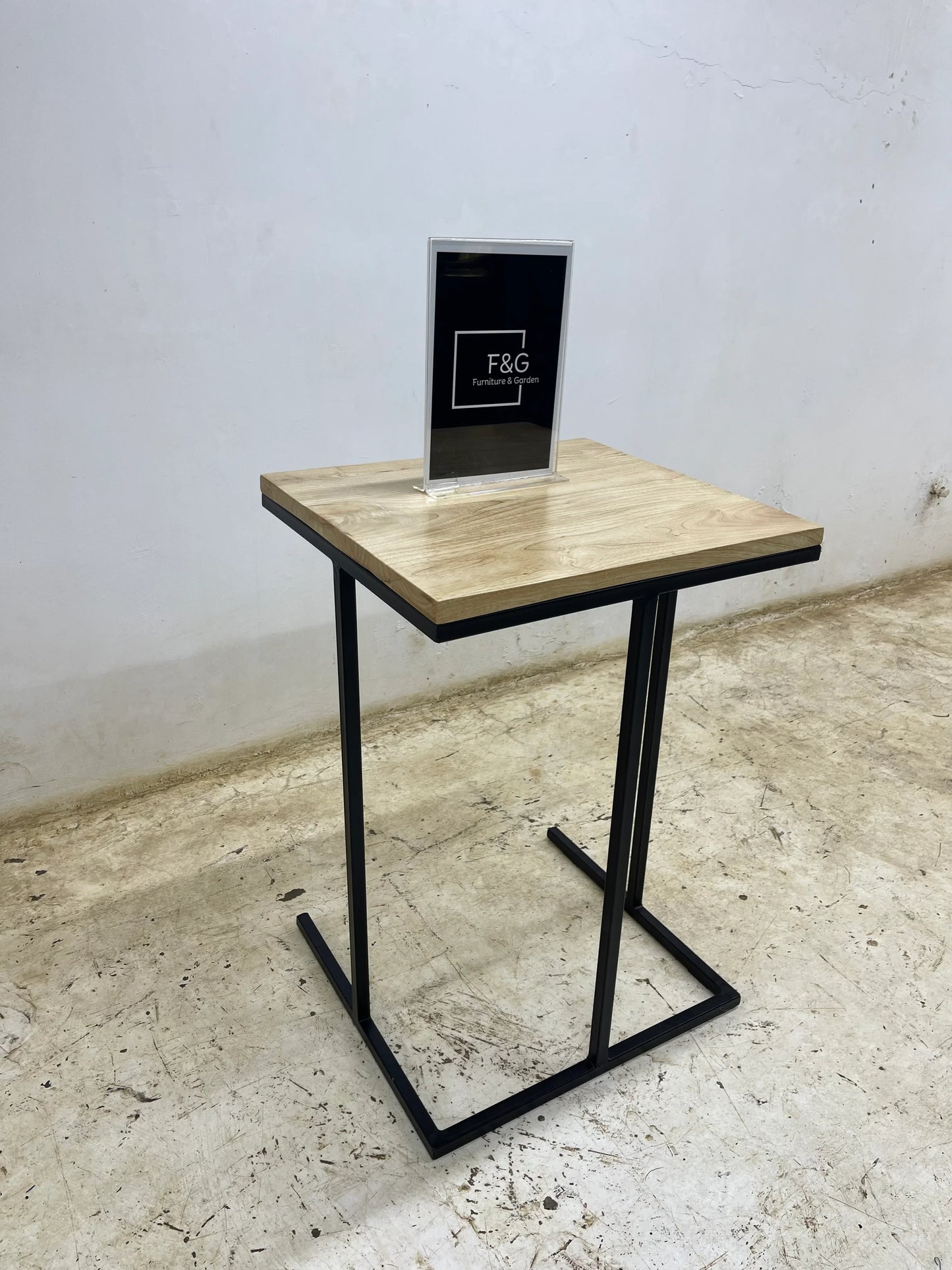 The Beau Laptop Stand