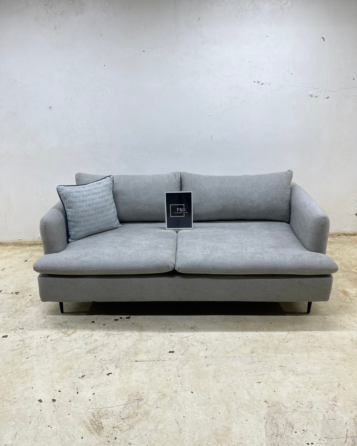 The Lamuria Sofa