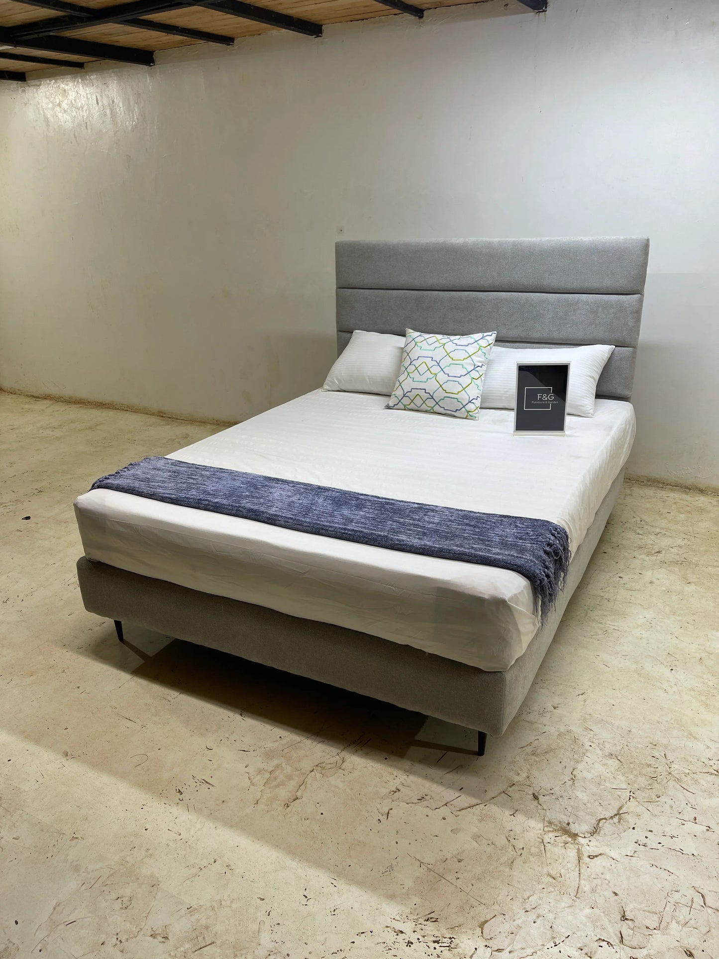 The Lauri Bed