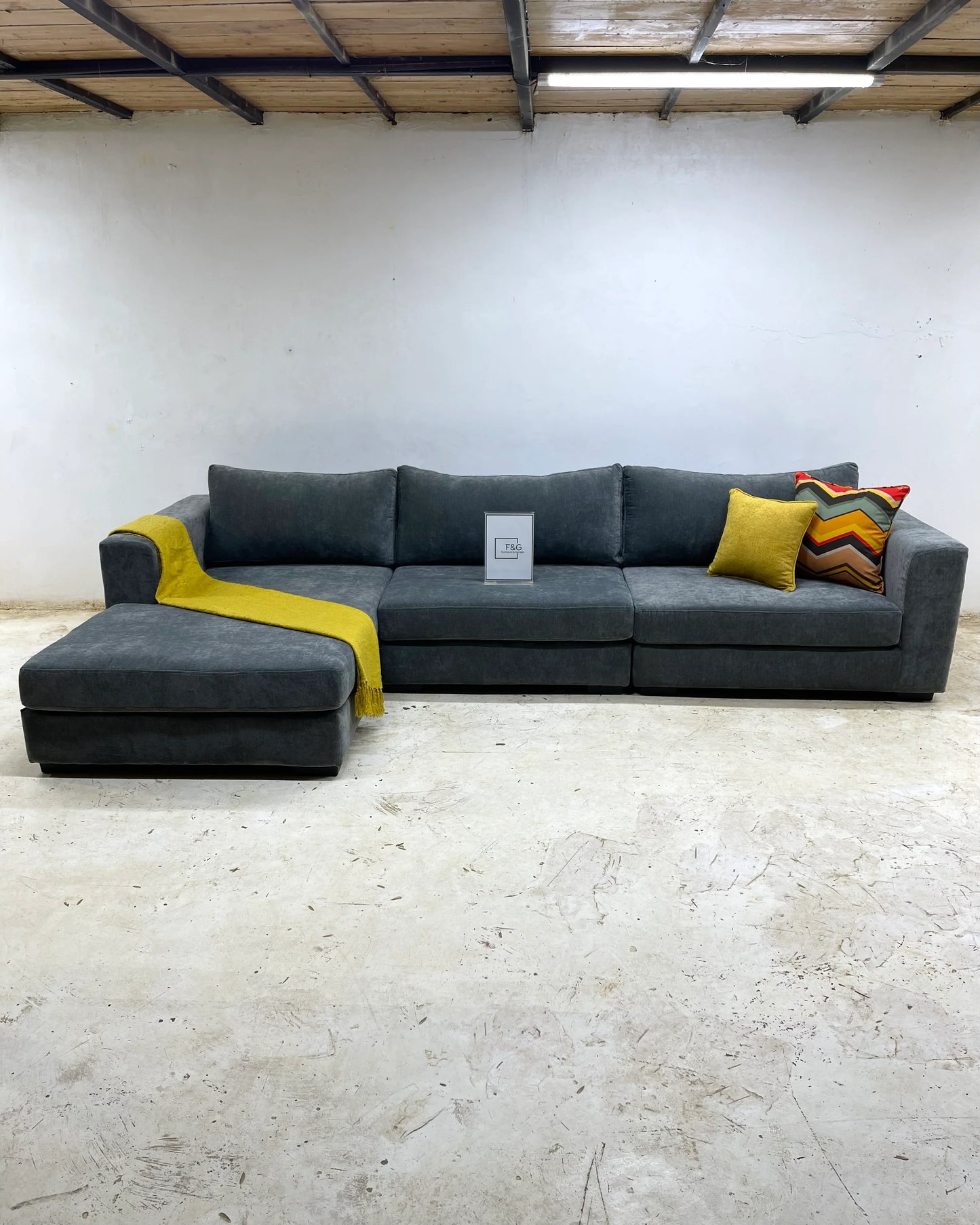 Aeris Sectional - Ultimate comfort and style