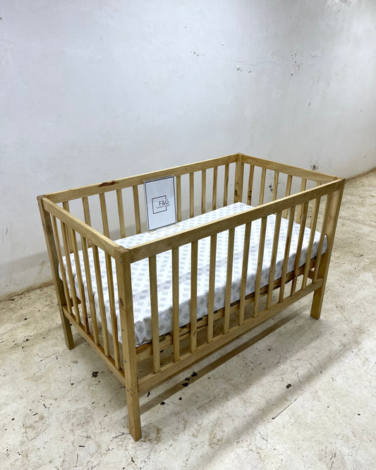 The Elton Baby Cot