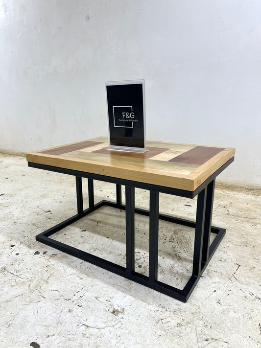 The Valdur Coffee Table