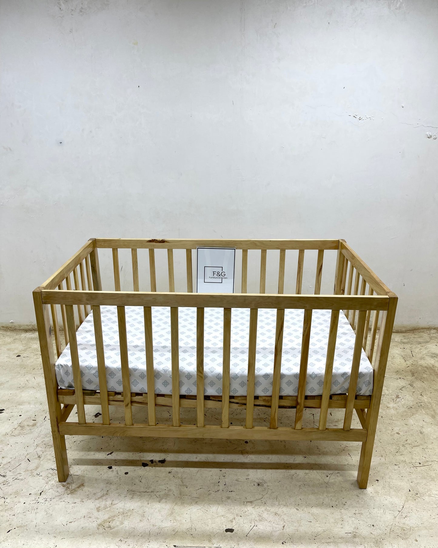 The Elton Baby Cot