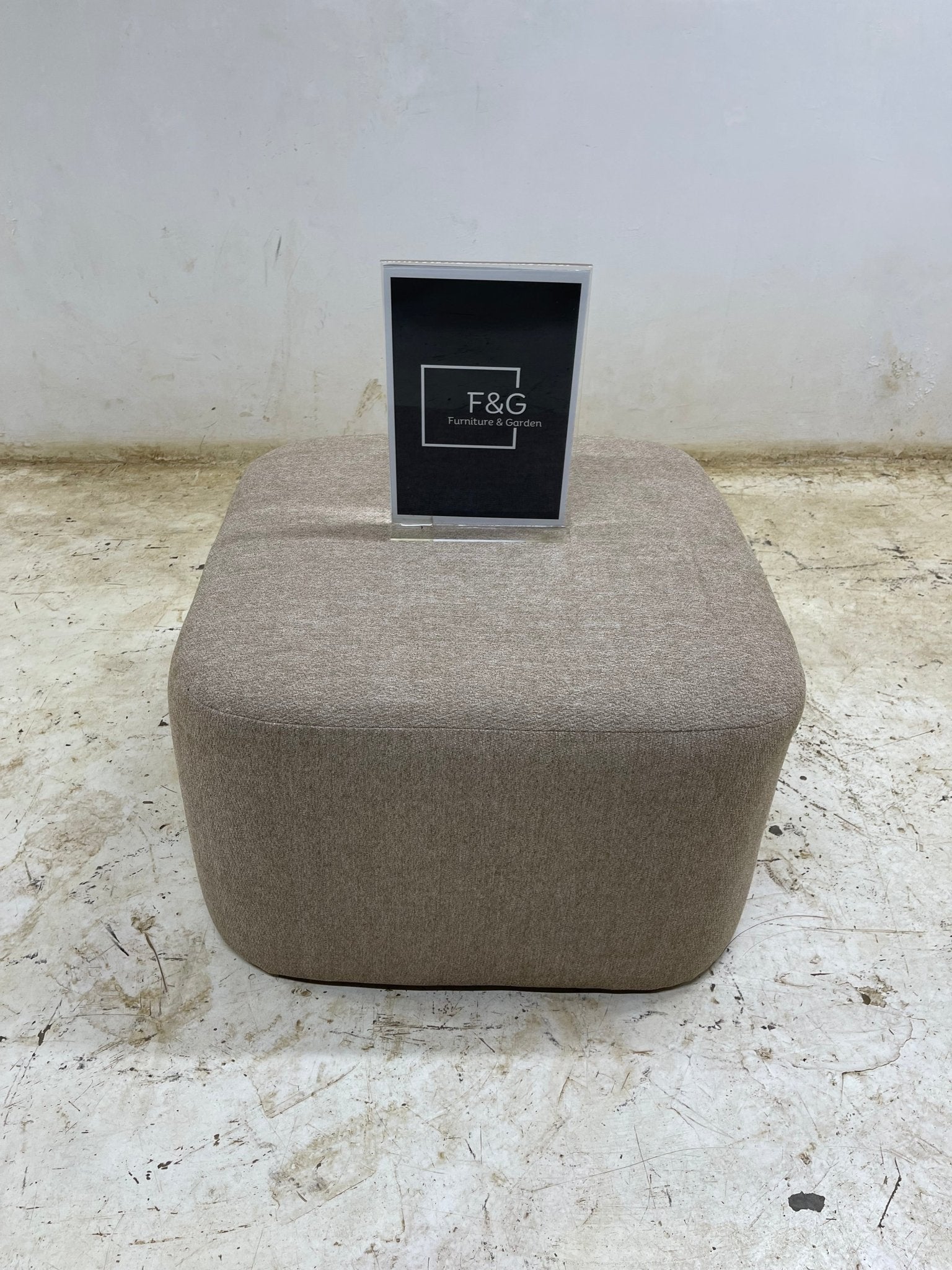 The Ellian Ottoman - Furniture & Garden
