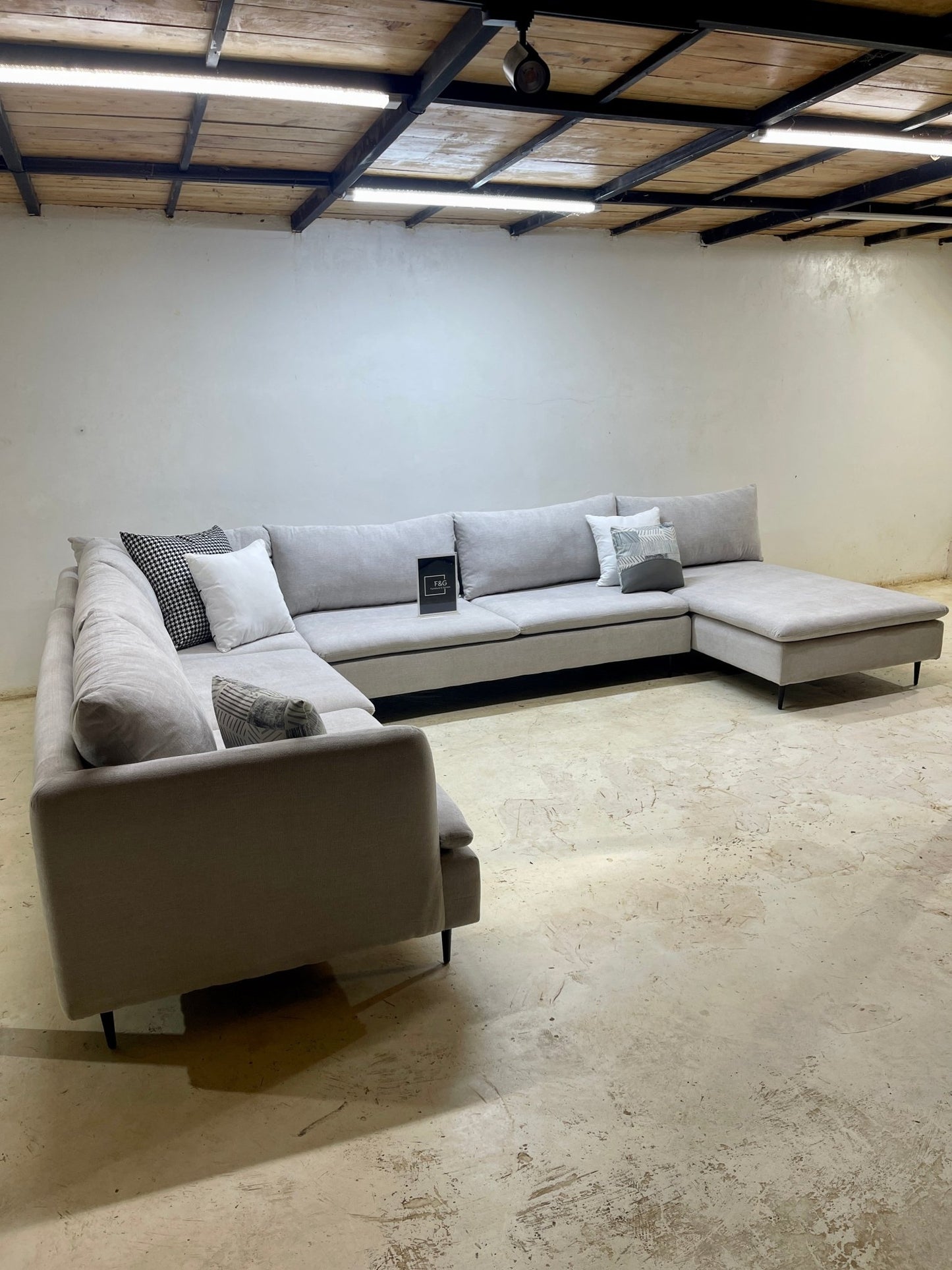 The Jabari Sectional Sofa - Furniture & Garden