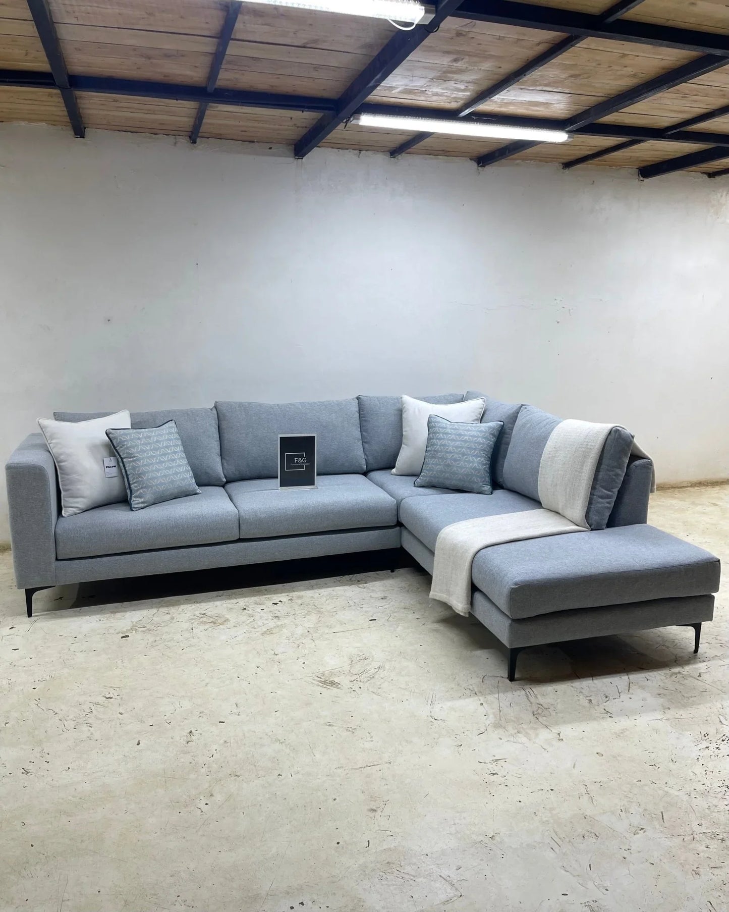 The Keanu Sectional Sofa - Furniture & Garden
