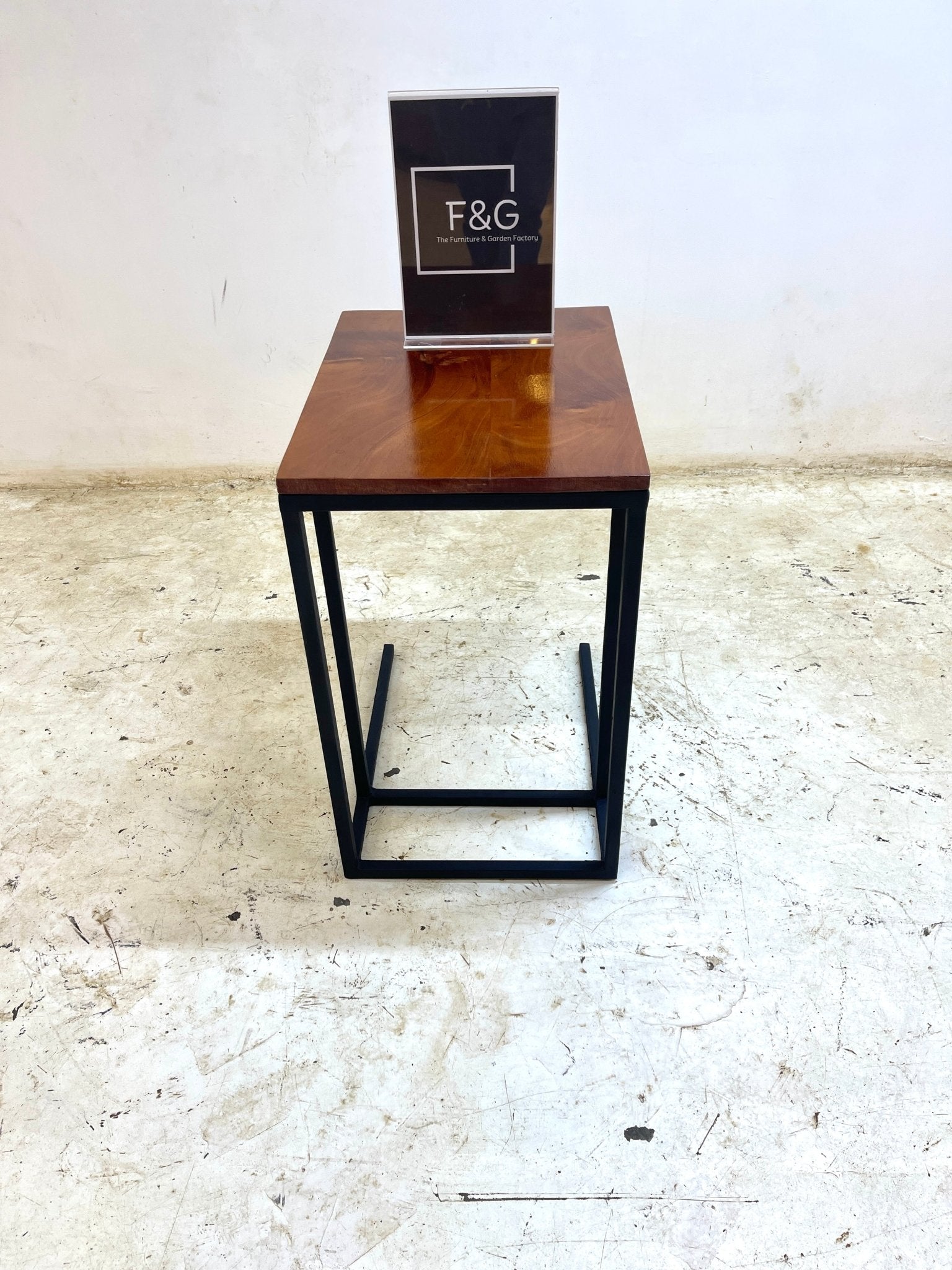 The Kira Laptop Stand - Furniture & Garden